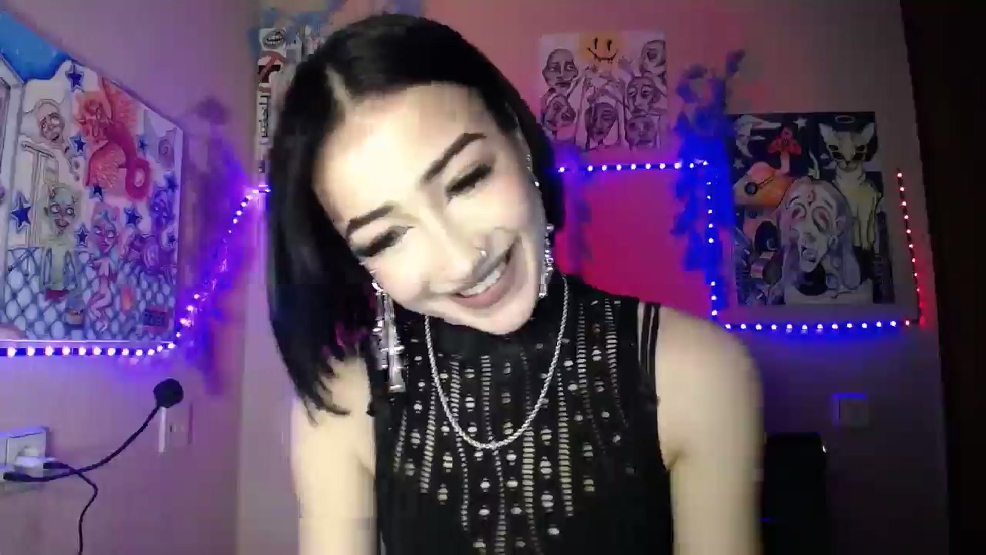 Gallery image thumbnail from Young_Evil's myfreecams stream on, 01/05/2026, 18:01 image 14 of 20