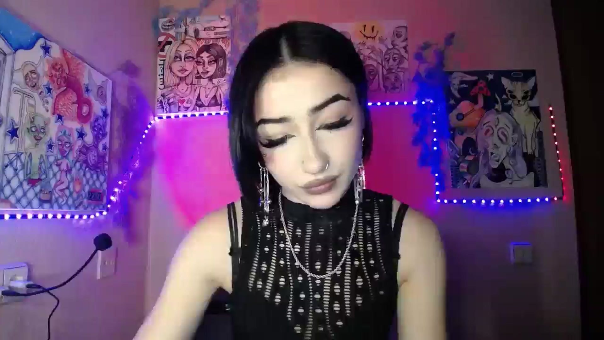 Gallery image thumbnail from Young_Evil's myfreecams stream on, 01/05/2026, 18:01 image 11 of 20