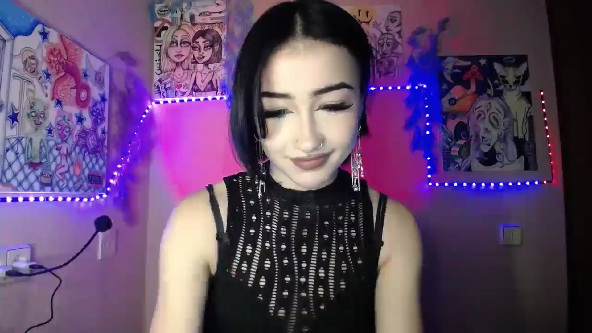 Gallery image thumbnail from Young_Evil's myfreecams stream on, 01/05/2026, 19:15 image 10 of 20