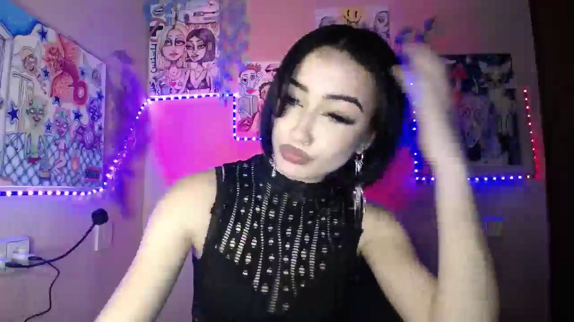 Gallery image thumbnail from Young_Evil's myfreecams stream on, 01/05/2026, 19:15 image 12 of 20