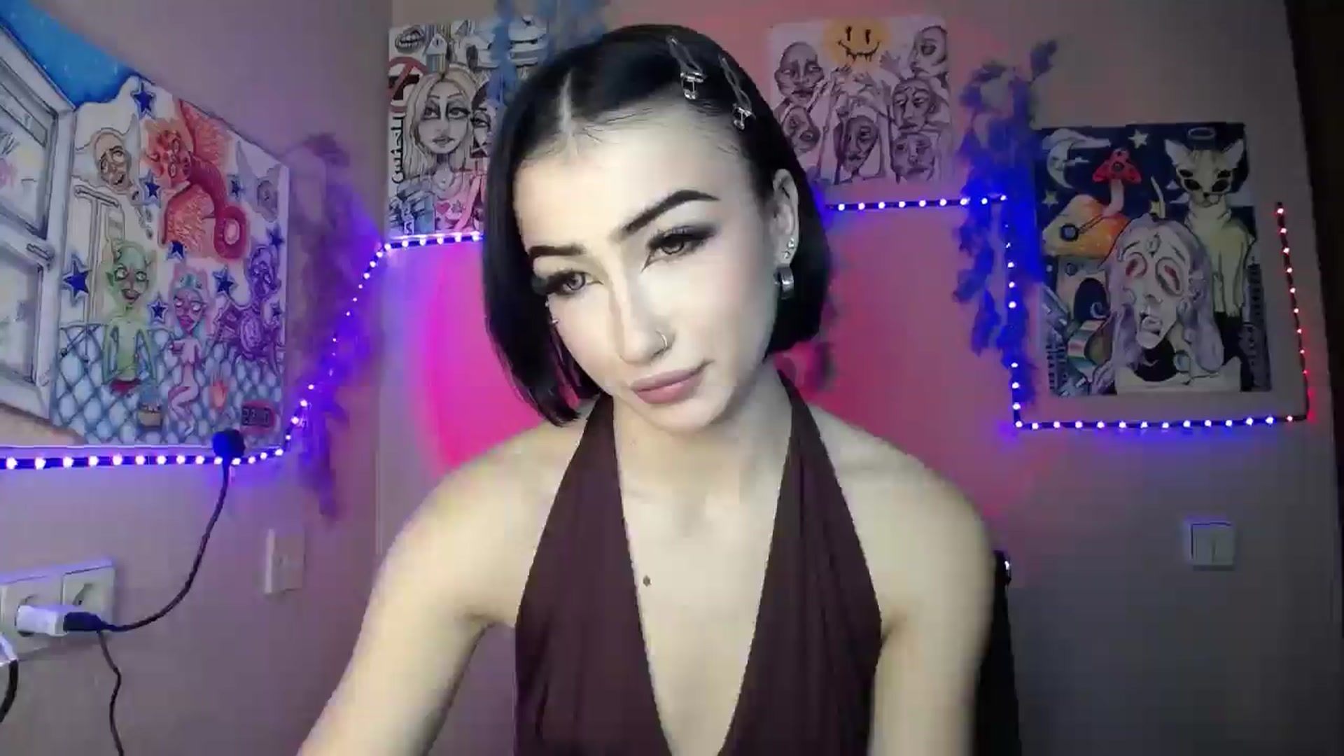 Gallery image thumbnail from Young_Evil's myfreecams stream on, 01/06/2026, 14:34 image 14 of 20