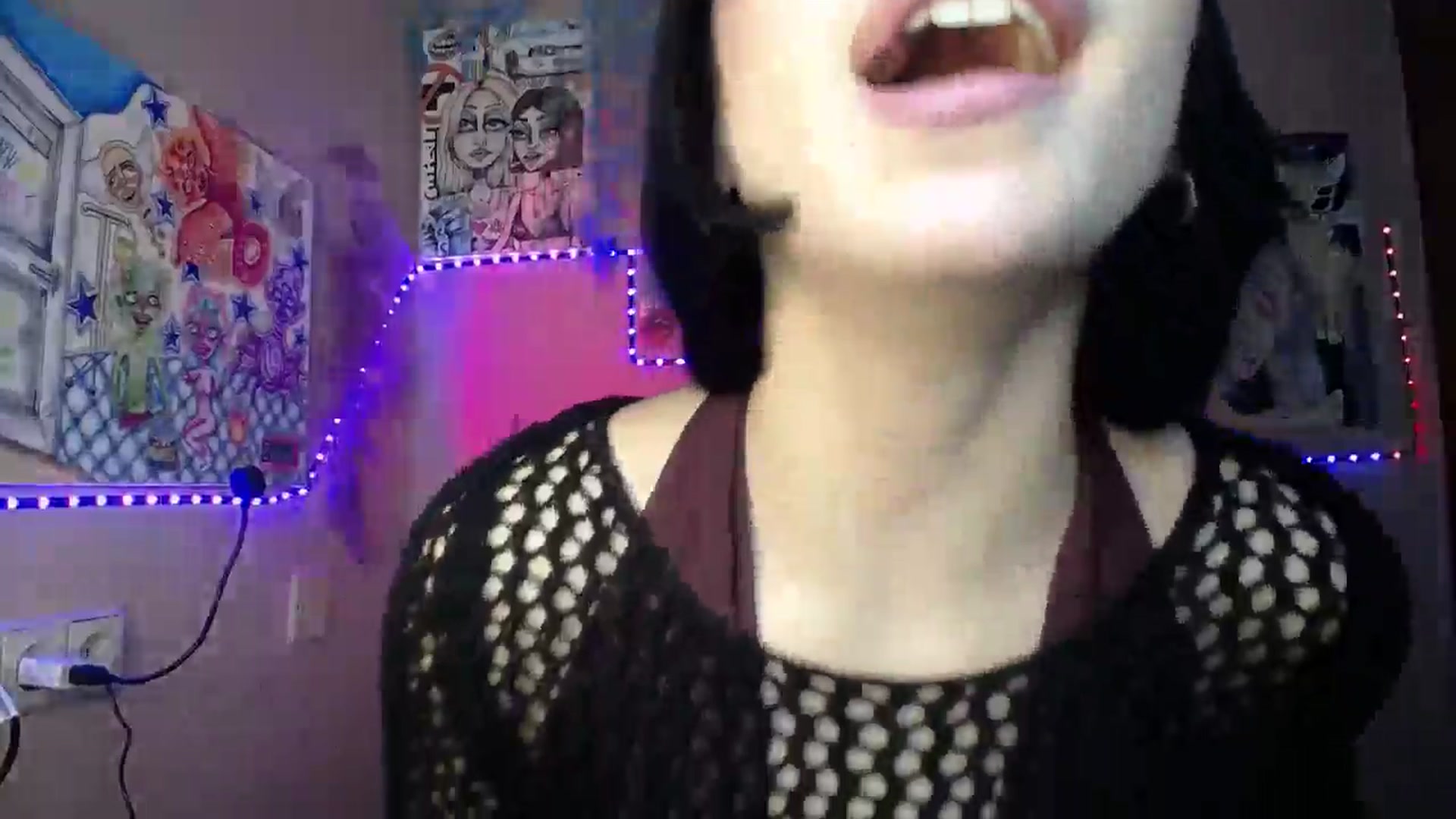 Gallery image thumbnail from Young_Evil's myfreecams stream on, 01/06/2026, 14:34 image 7 of 20