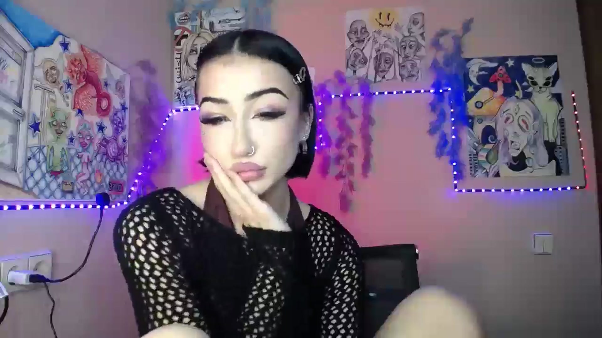 Gallery image thumbnail from Young_Evil's myfreecams stream on, 01/06/2026, 14:34 image 3 of 20