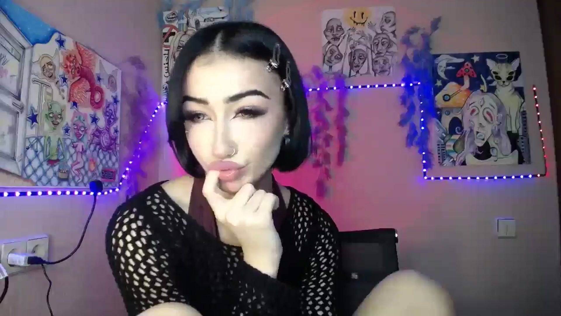 Gallery image thumbnail from Young_Evil's myfreecams stream on, 01/06/2026, 14:34 image 5 of 20
