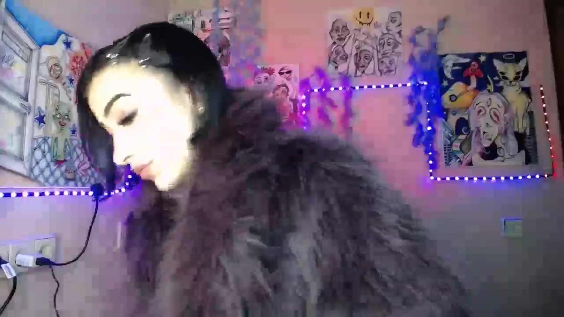 Gallery image thumbnail from Young_Evil's myfreecams stream on, 01/06/2026, 16:19 image 18 of 20