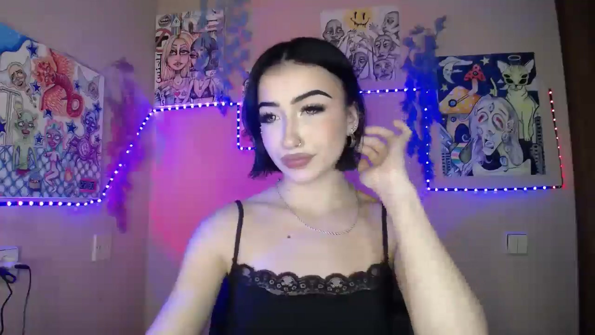 Gallery image thumbnail from Young_Evil's myfreecams stream on, 01/07/2026, 17:44 image 17 of 20