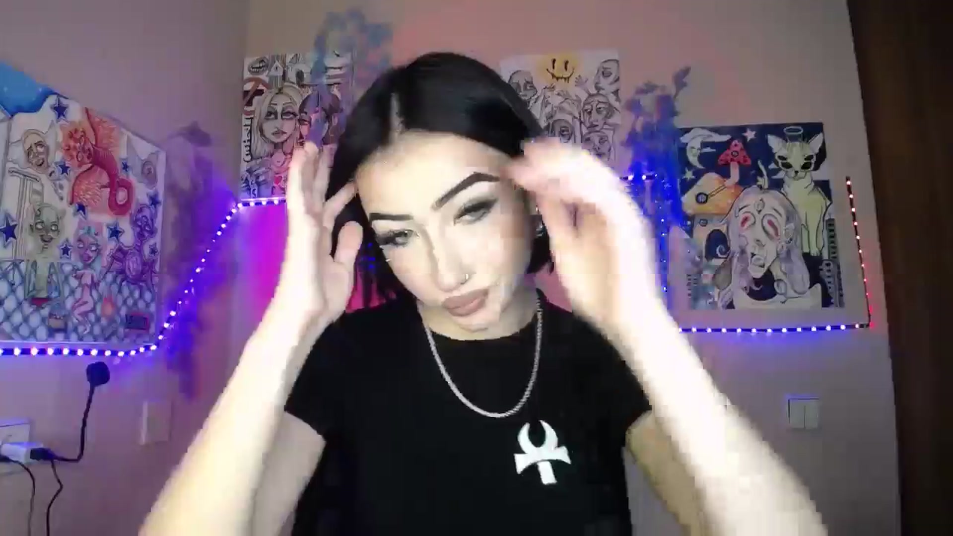 Gallery image thumbnail from Young_Evil's myfreecams stream on, 01/08/2026, 13:37 image 11 of 20