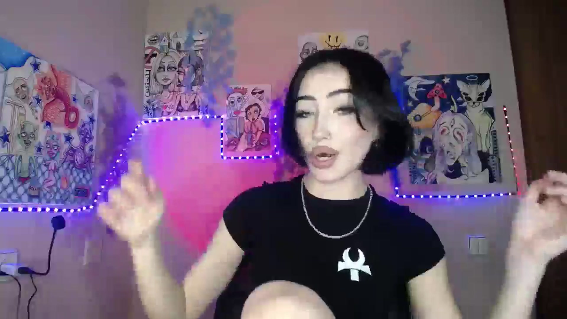 Gallery image thumbnail from Young_Evil's myfreecams stream on, 01/08/2026, 13:37 image 8 of 20