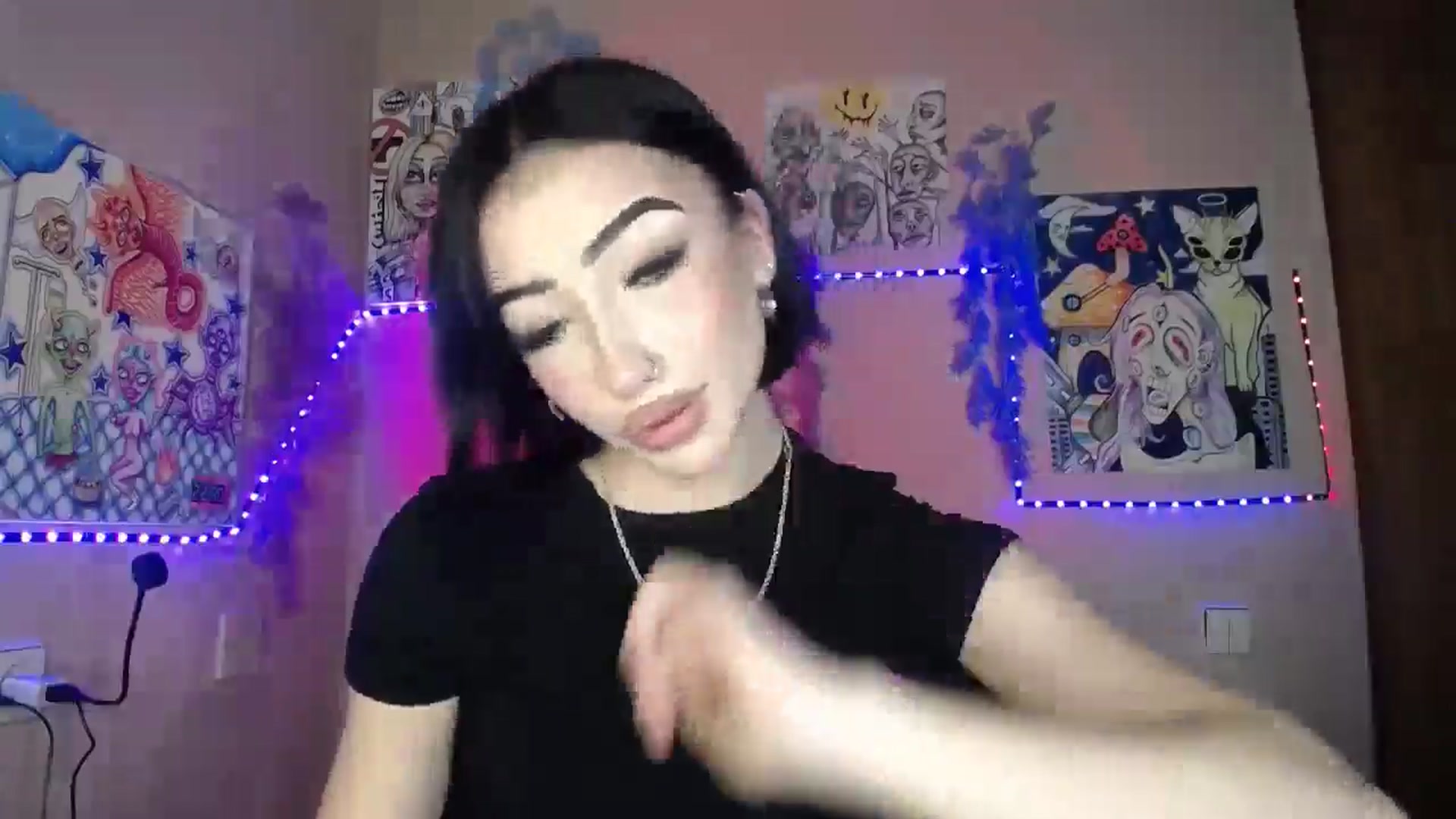 Gallery image thumbnail from Young_Evil's myfreecams stream on, 01/08/2026, 13:37 image 9 of 20