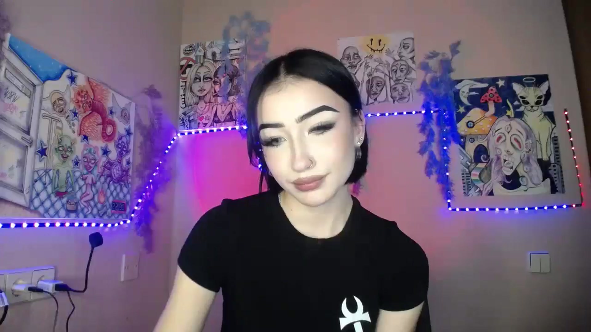 Gallery image thumbnail from Young_Evil's myfreecams stream on, 01/08/2026, 16:03 image 10 of 20
