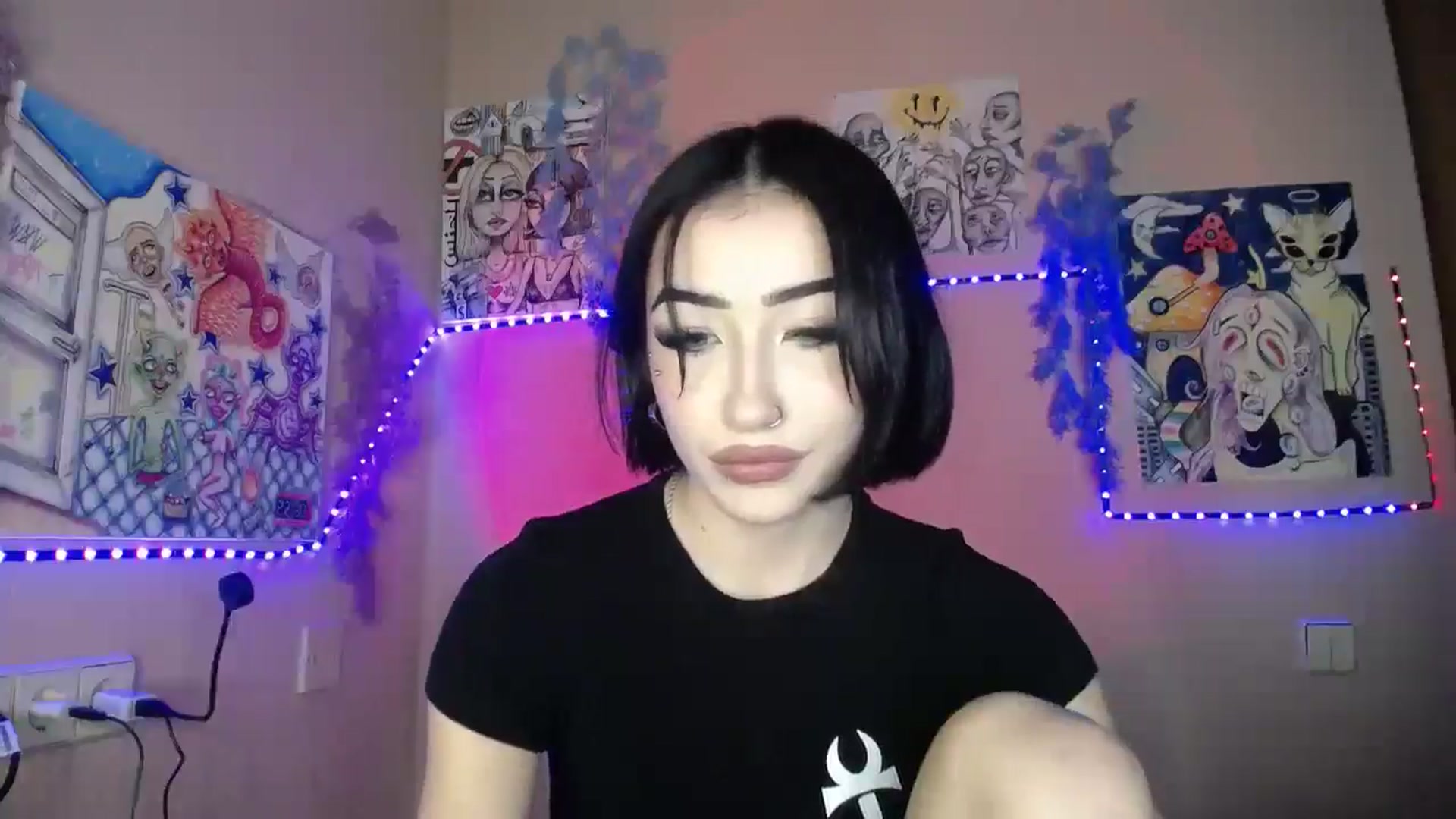 Gallery image thumbnail from Young_Evil's myfreecams stream on, 01/08/2026, 16:03 image 5 of 20