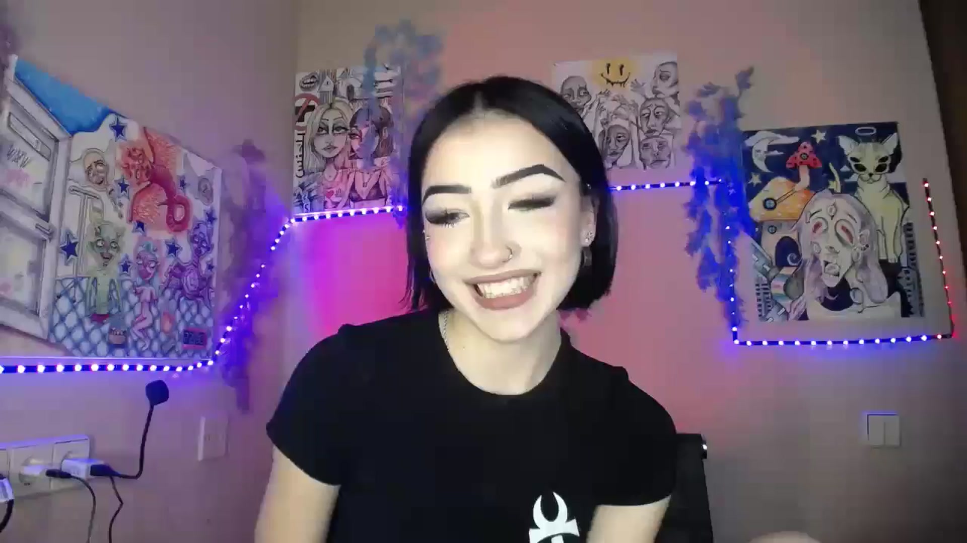 Gallery image thumbnail from Young_Evil's myfreecams stream on, 01/08/2026, 16:03 image 13 of 20