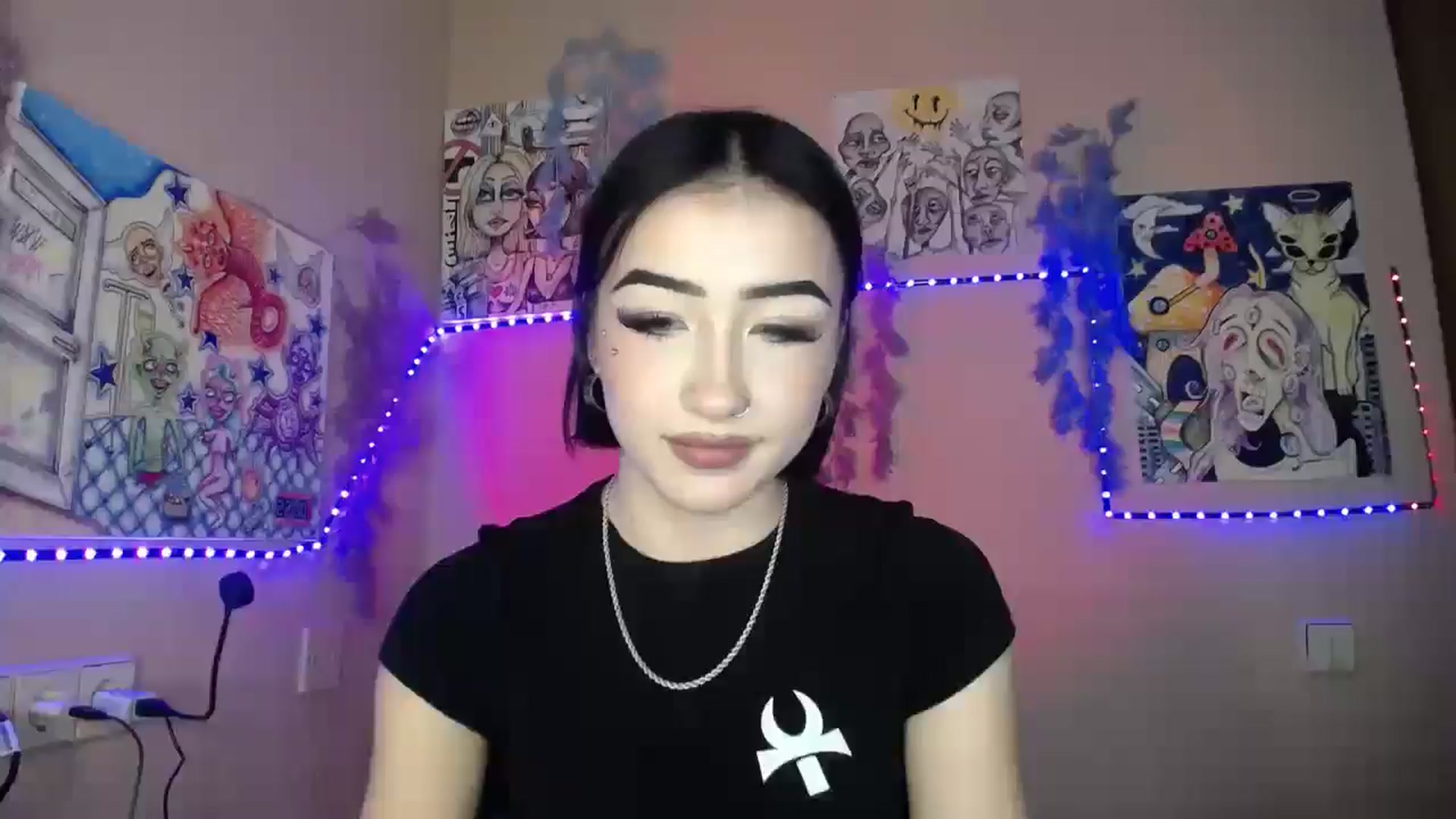 Gallery image thumbnail from Young_Evil's myfreecams stream on, 01/08/2026, 16:38 image 10 of 20