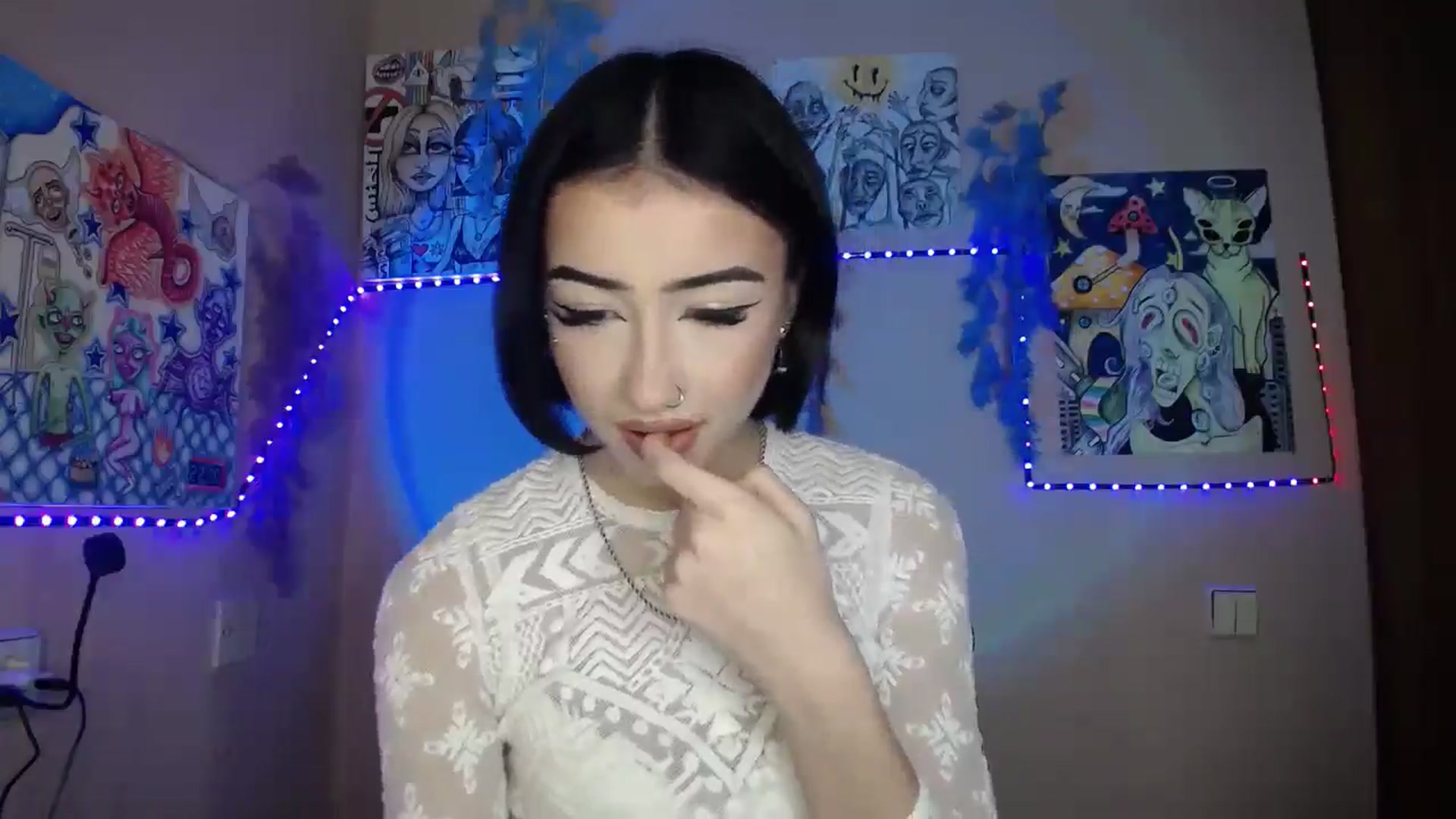 Gallery image thumbnail from Young_Evil's myfreecams stream on, 01/09/2026, 14:05 image 8 of 20