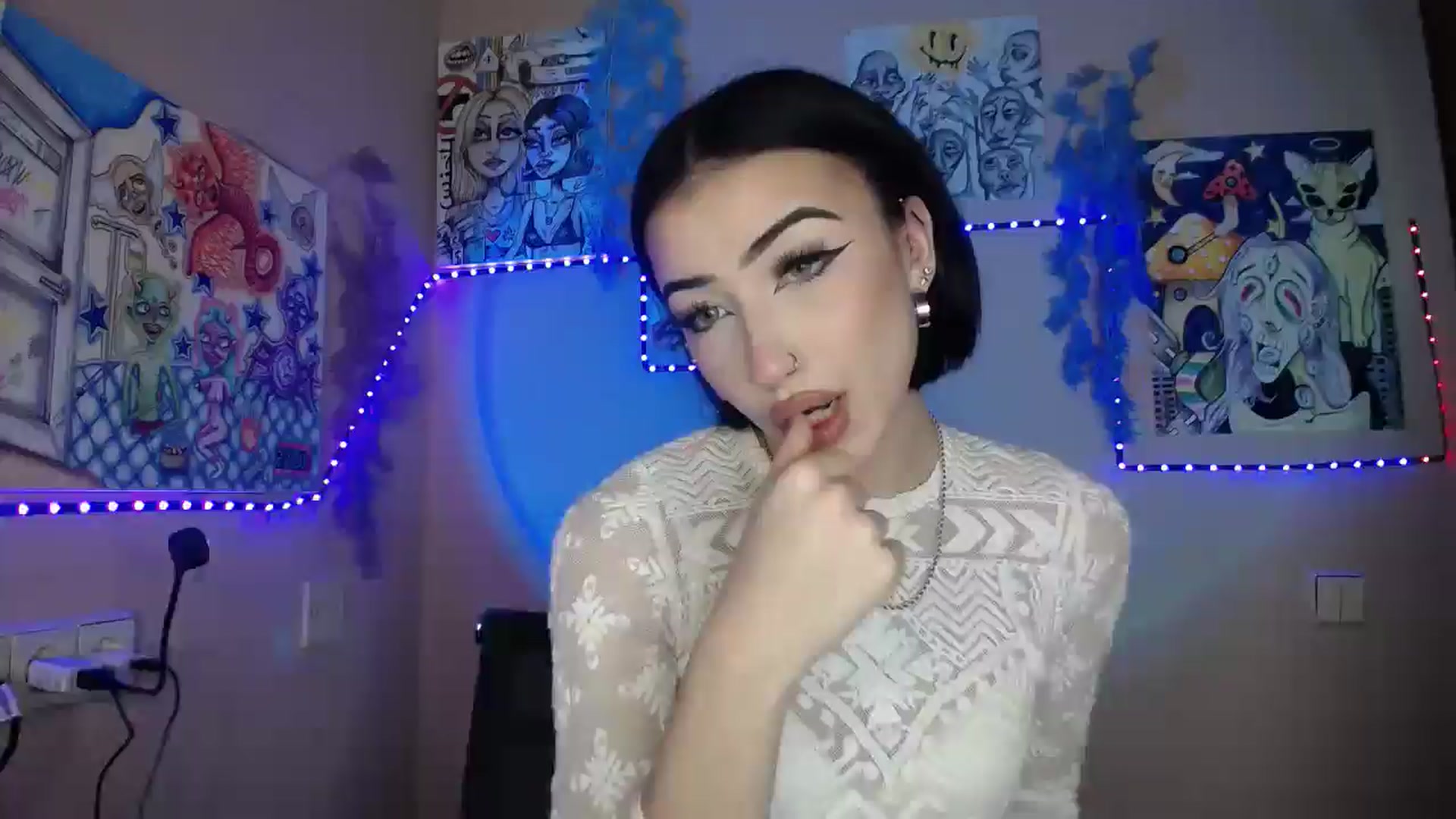 Gallery image thumbnail from Young_Evil's myfreecams stream on, 01/09/2026, 14:05 image 13 of 20