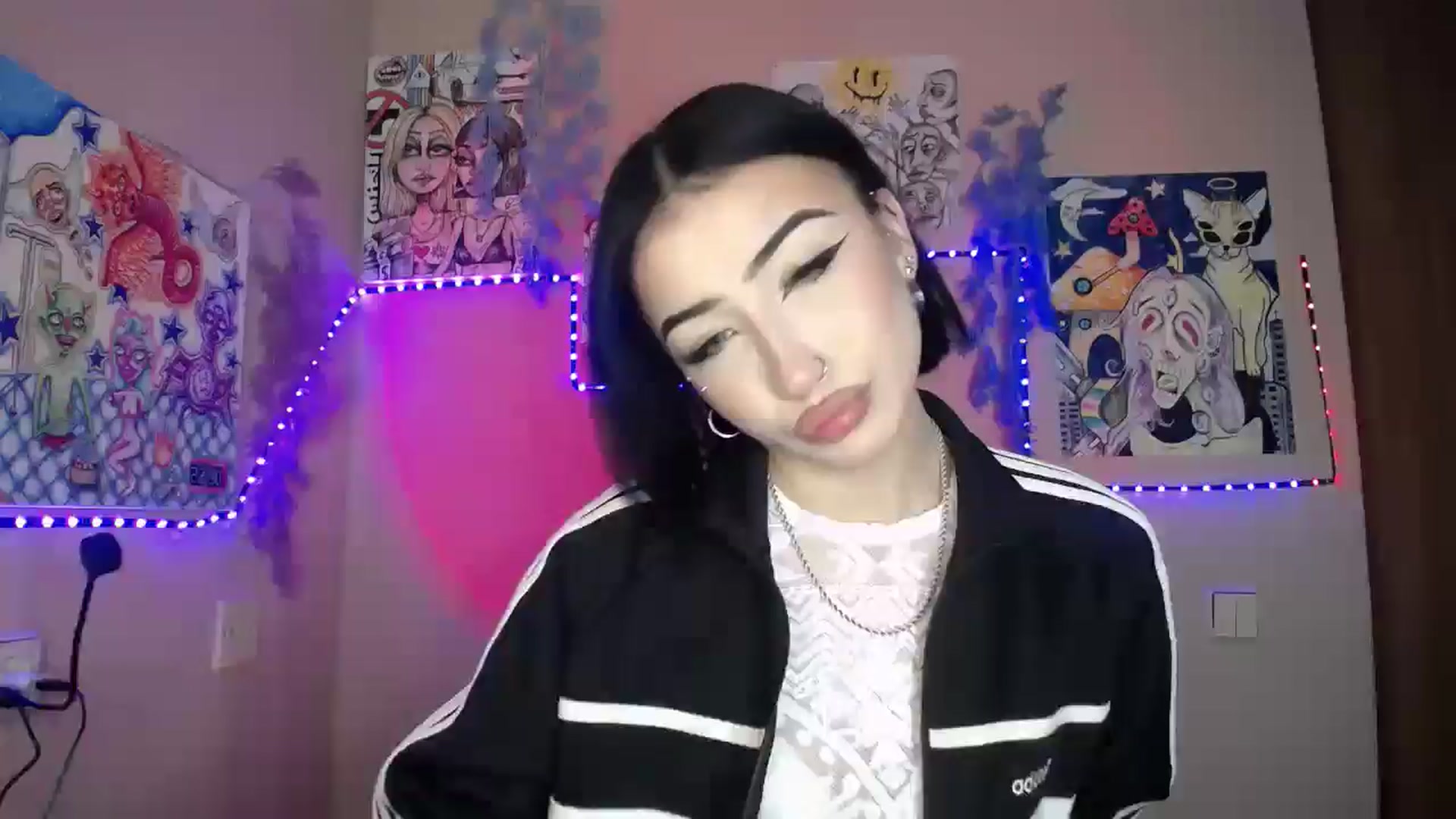 Gallery image thumbnail from Young_Evil's myfreecams stream on, 01/09/2026, 14:05 image 1 of 20