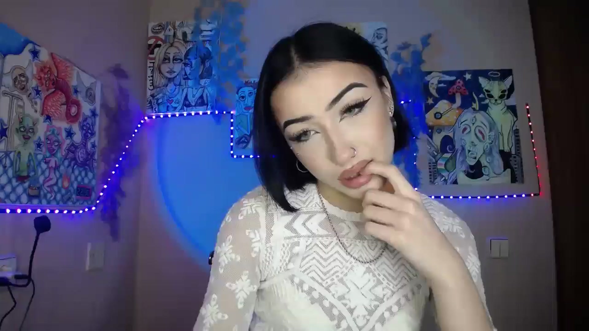 Gallery image thumbnail from Young_Evil's myfreecams stream on, 01/09/2026, 14:05 image 5 of 20