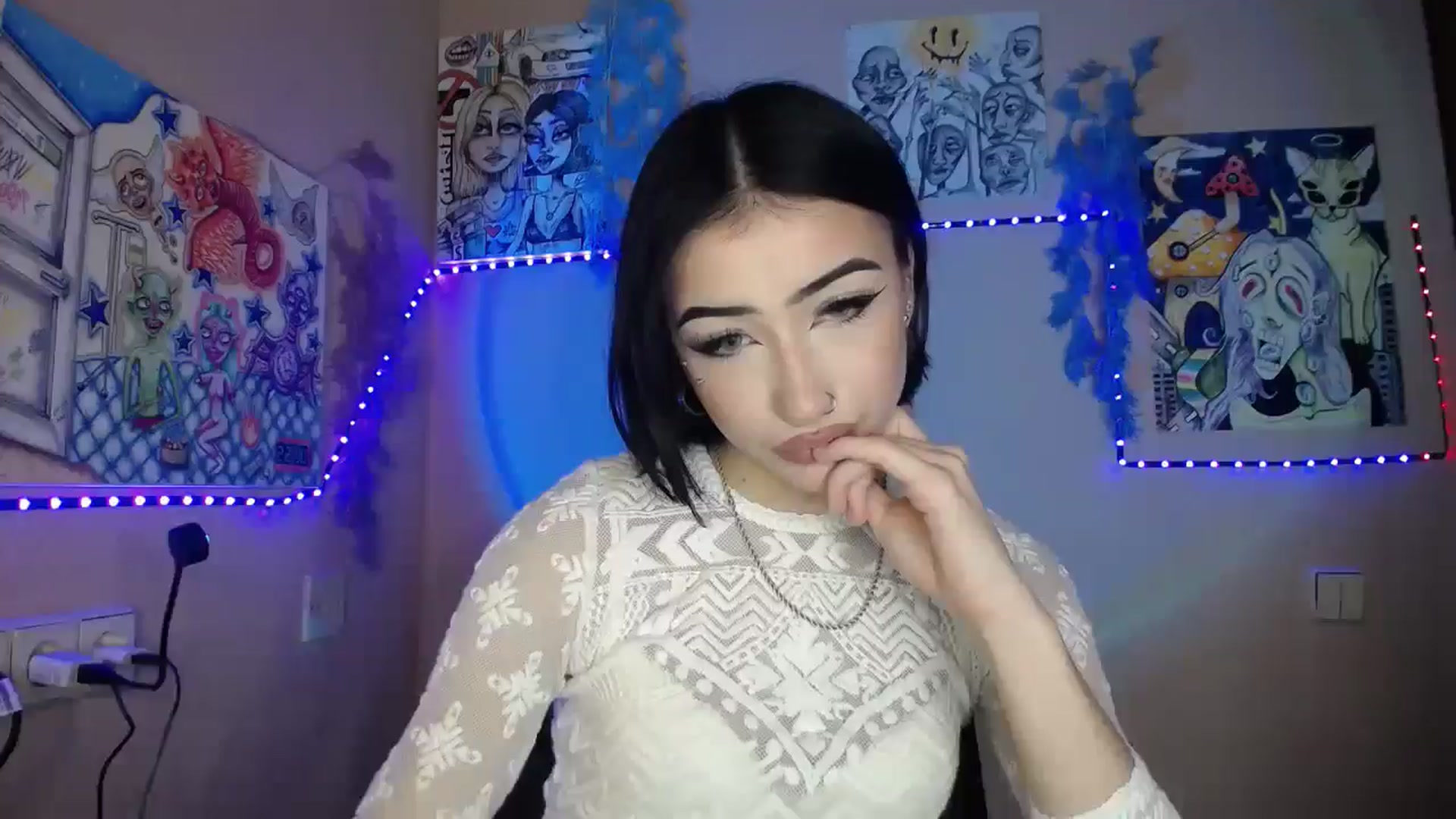 Gallery image thumbnail from Young_Evil's myfreecams stream on, 01/09/2026, 14:32 image 4 of 20