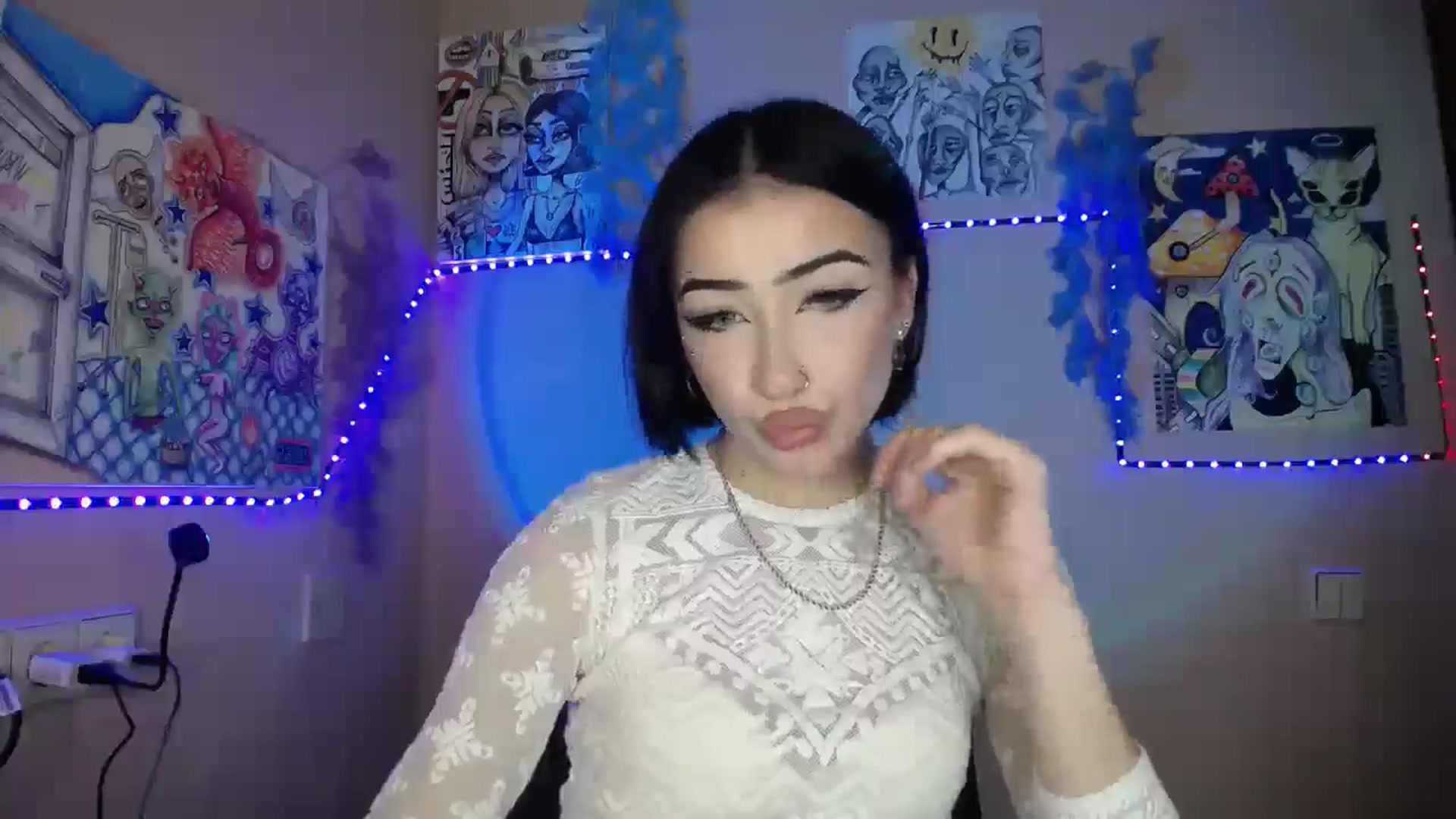 Gallery image thumbnail from Young_Evil's myfreecams stream on, 01/09/2026, 14:32 image 6 of 20