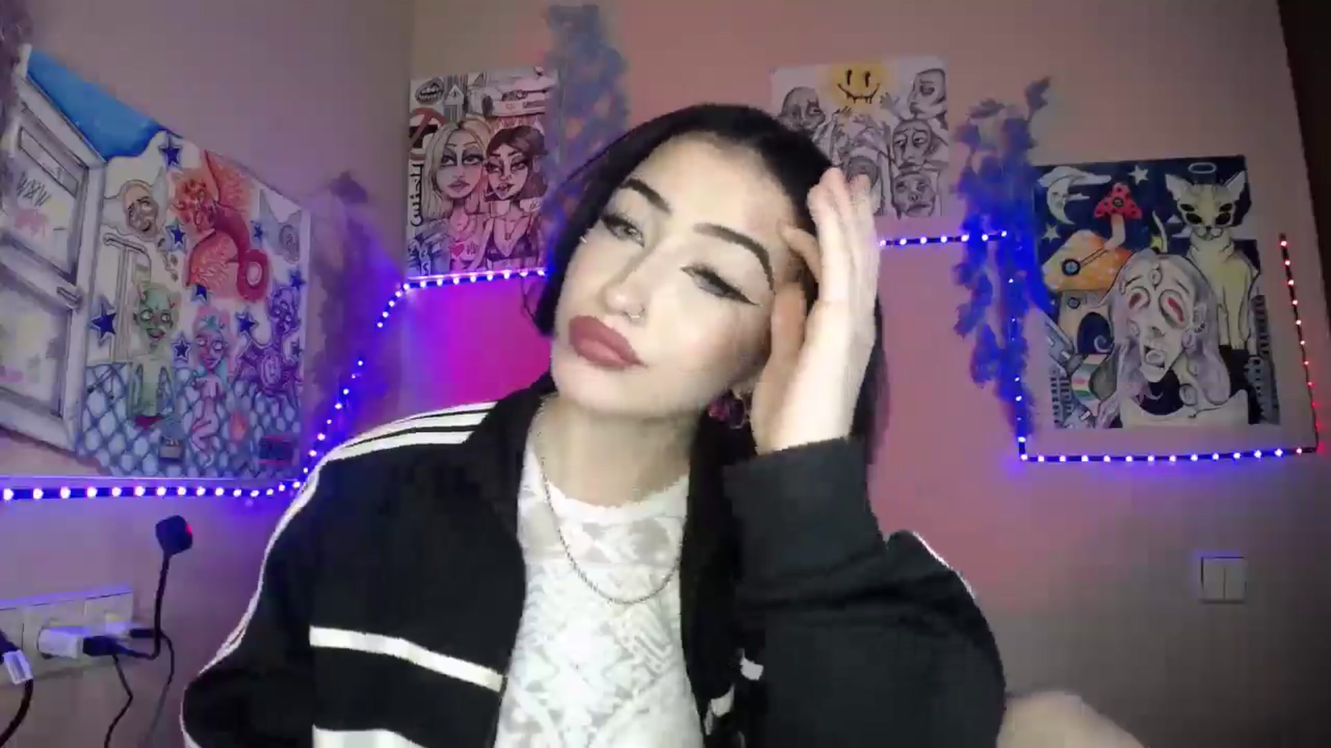 Gallery image thumbnail from Young_Evil's myfreecams stream on, 01/09/2026, 17:08 image 4 of 20