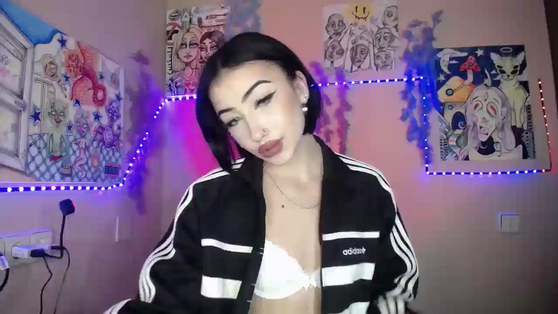 Gallery image thumbnail from Young_Evil's myfreecams stream on, 01/09/2026, 17:08 image 9 of 20