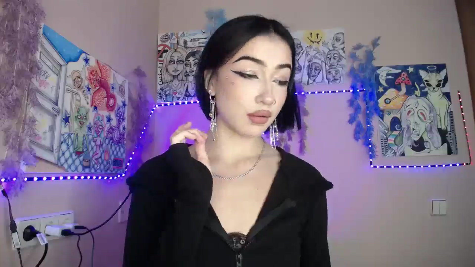 Gallery image thumbnail from Young_Evil's myfreecams stream on, 01/12/2026, 12:46 image 6 of 20