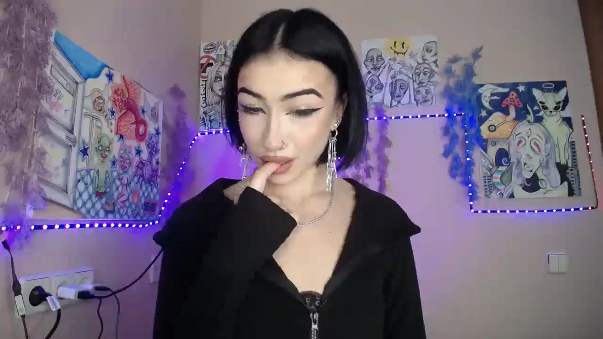 Gallery image thumbnail from Young_Evil's myfreecams stream on, 01/12/2026, 12:46 image 18 of 20