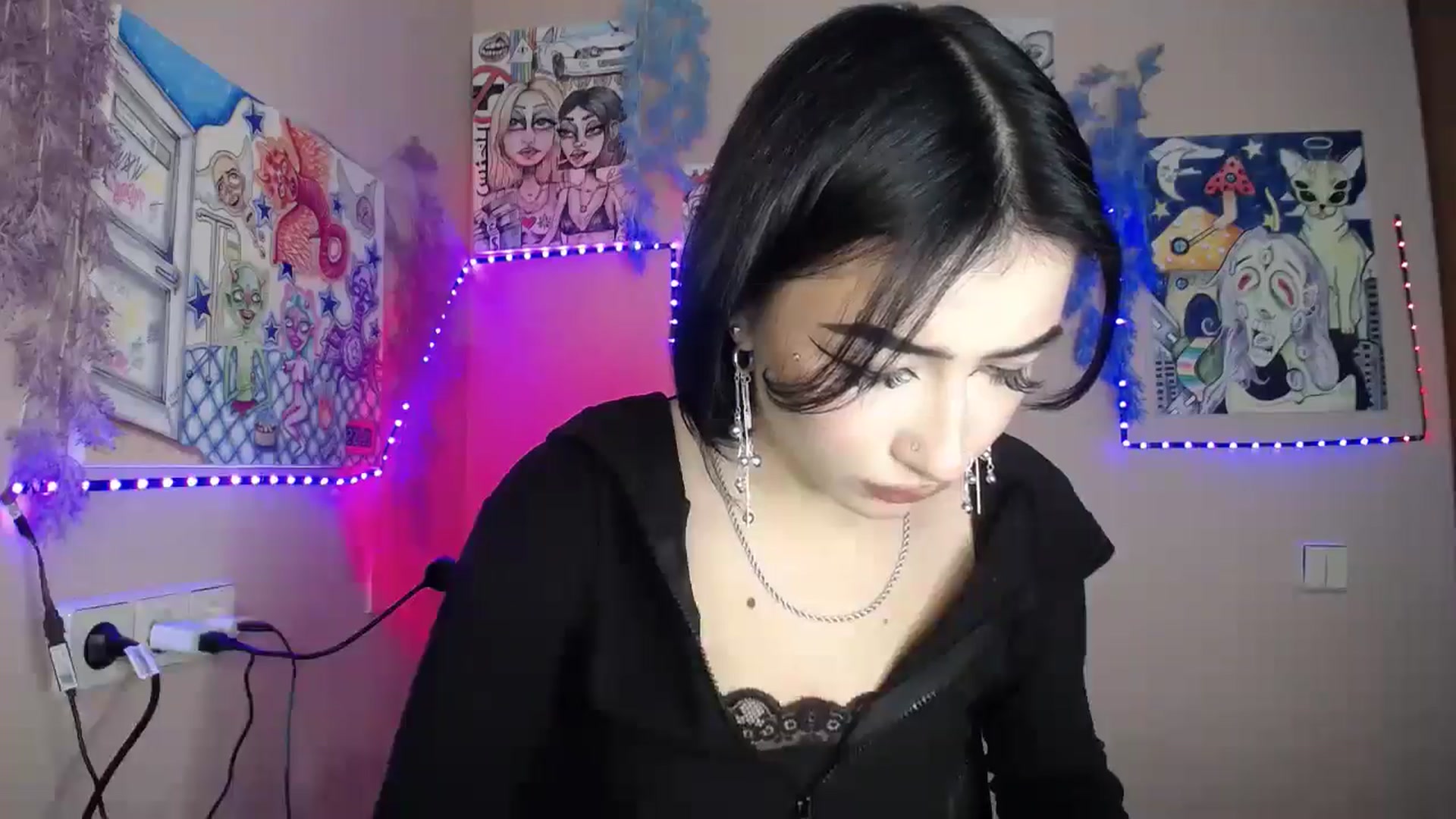 Gallery image thumbnail from Young_Evil's myfreecams stream on, 01/12/2026, 13:38 image 20 of 20