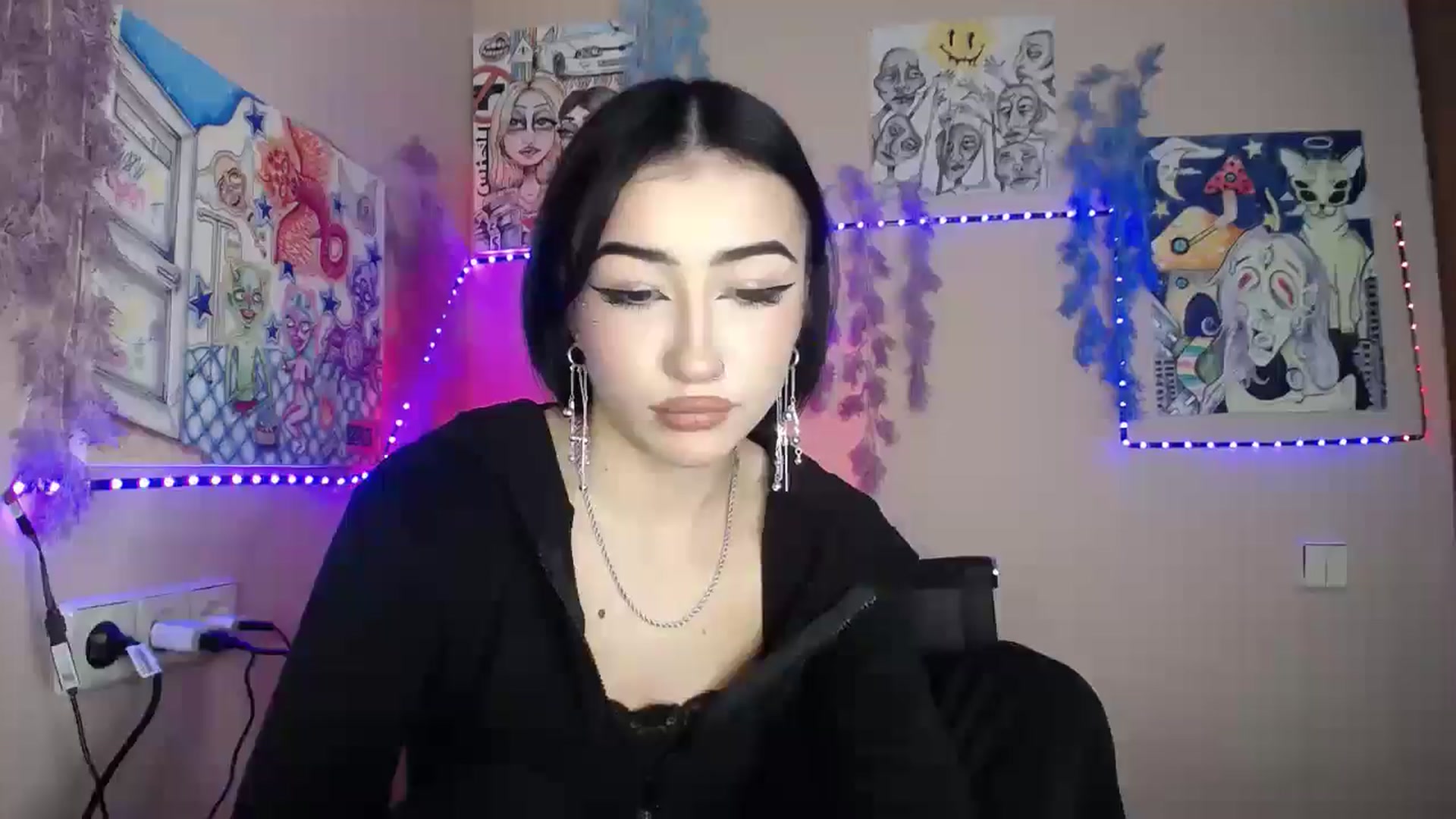 Gallery image thumbnail from Young_Evil's myfreecams stream on, 01/12/2026, 13:38 image 16 of 20