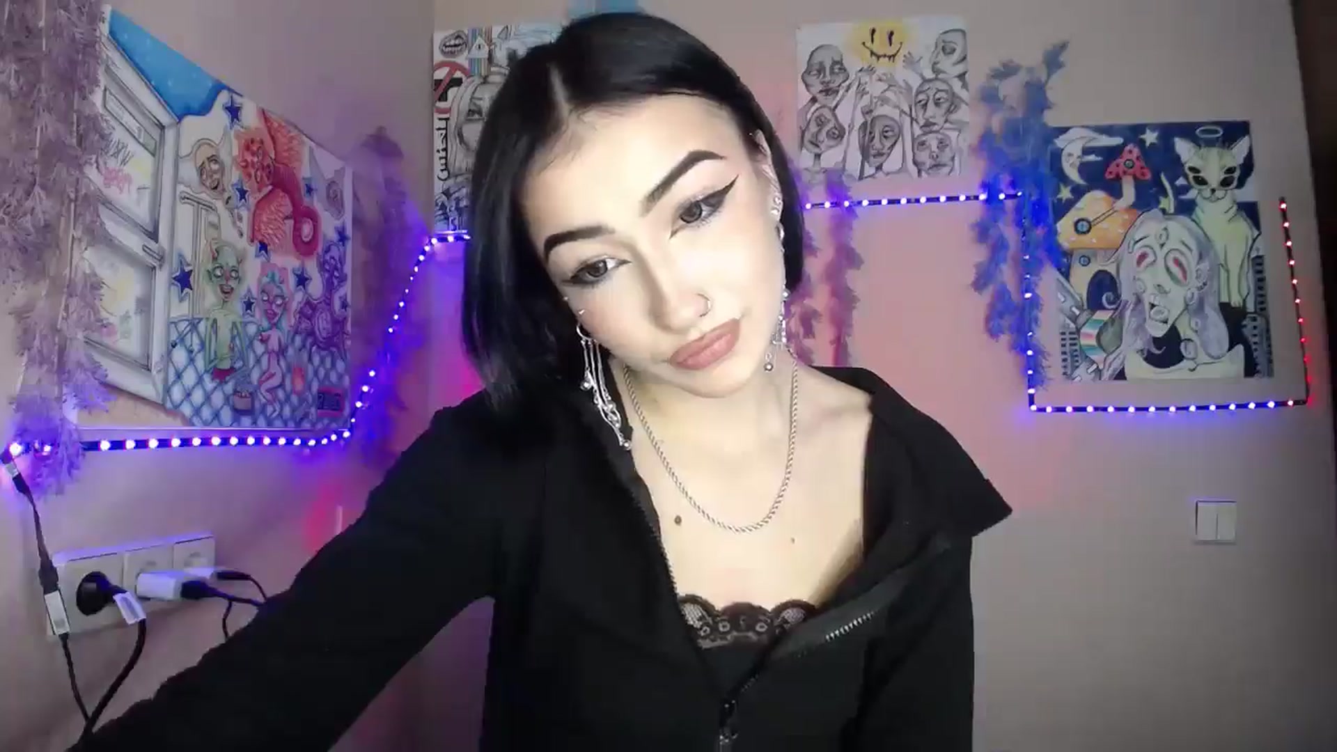 Gallery image thumbnail from Young_Evil's myfreecams stream on, 01/12/2026, 13:38 image 2 of 20