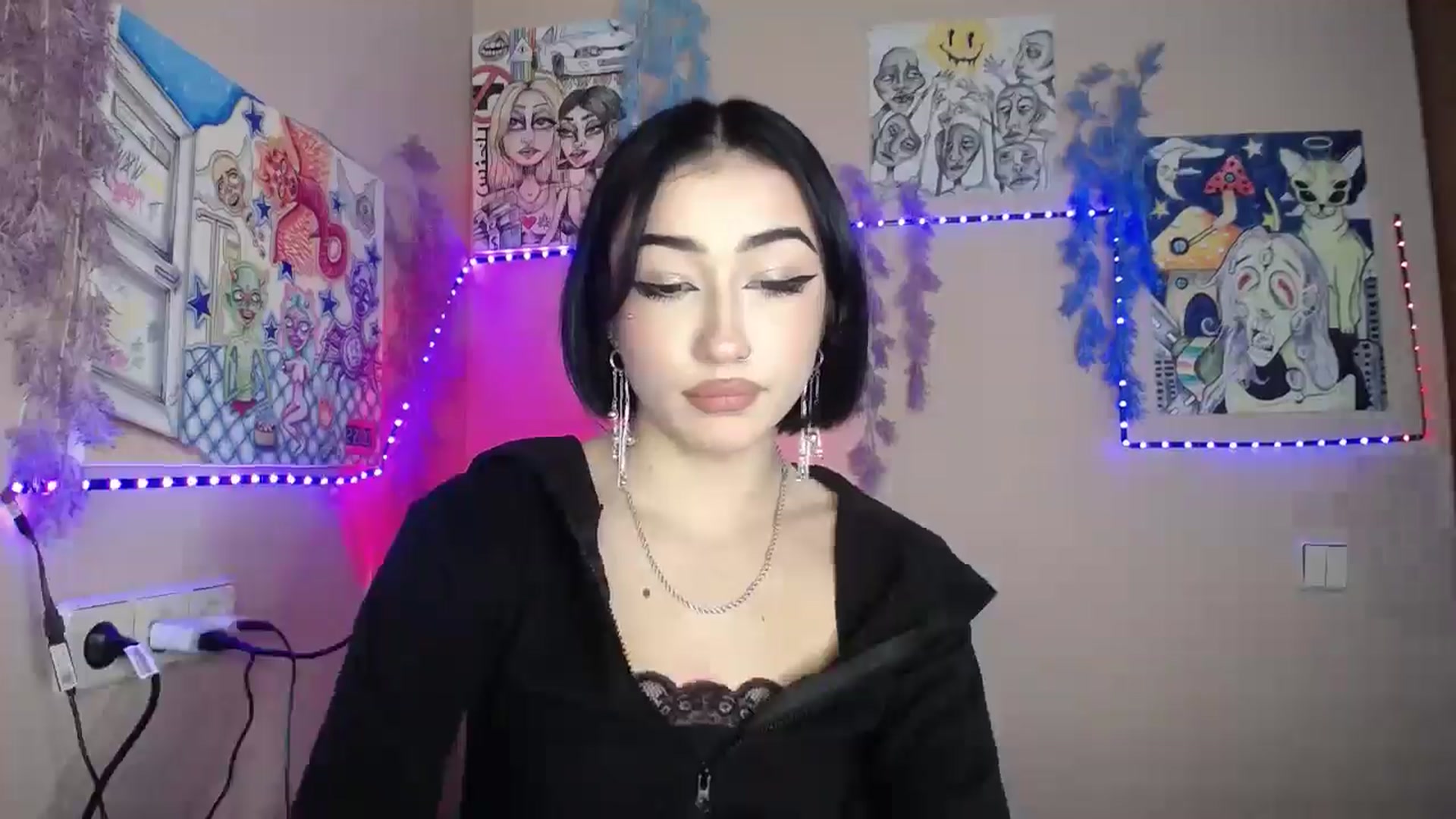 Gallery image thumbnail from Young_Evil's myfreecams stream on, 01/12/2026, 13:38 image 18 of 20
