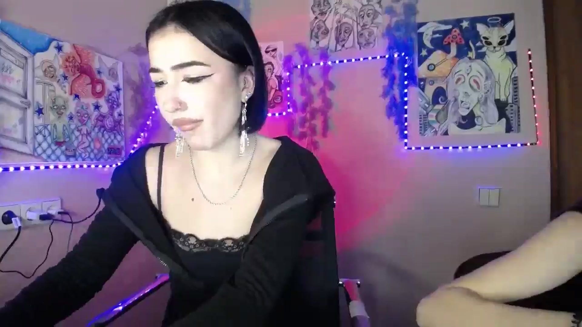 Gallery image thumbnail from Young_Evil's myfreecams stream on, 01/12/2026, 17:09 image 11 of 20