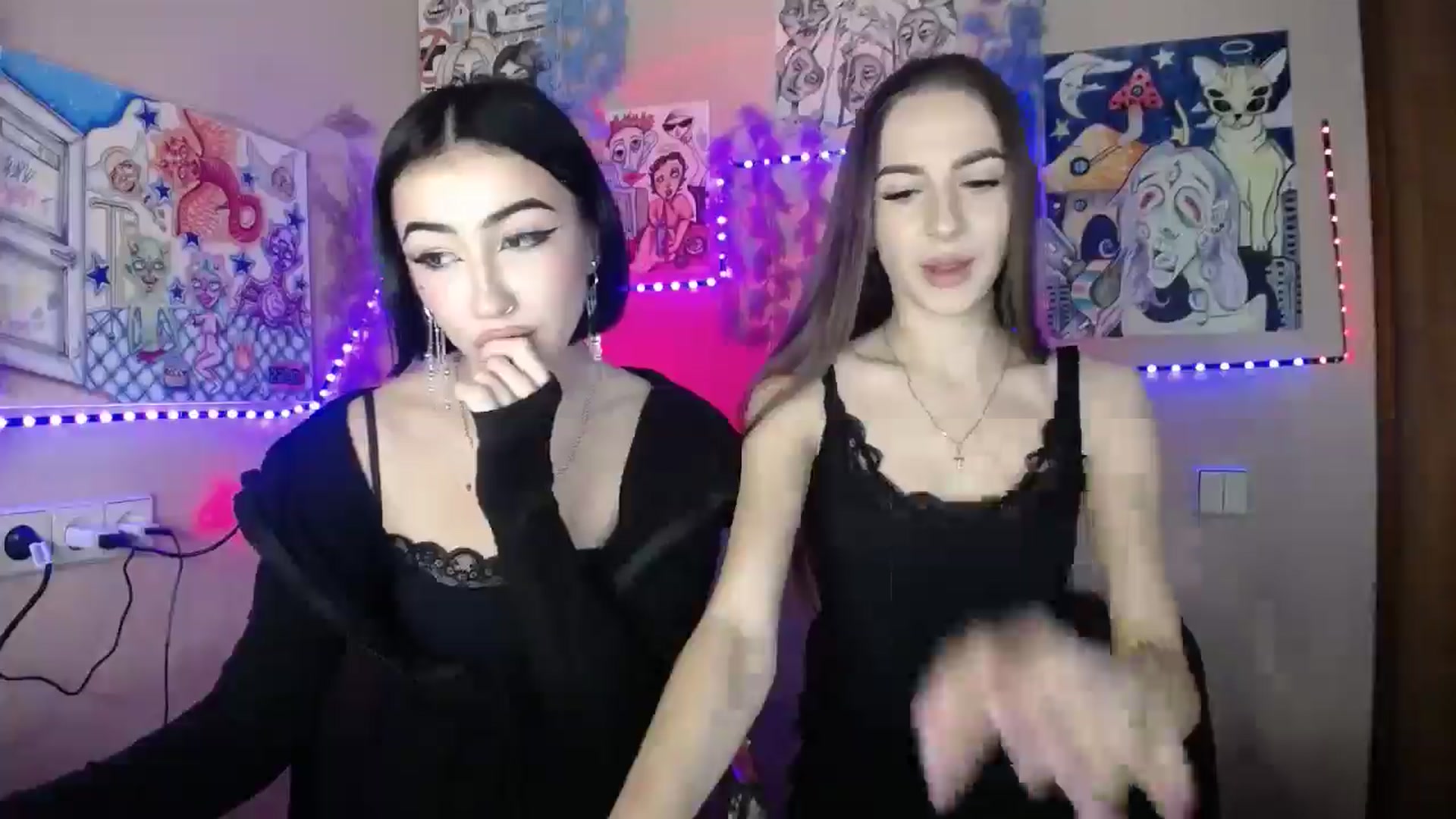 Gallery image thumbnail from Young_Evil's myfreecams stream on, 01/12/2026, 17:09 image 6 of 20