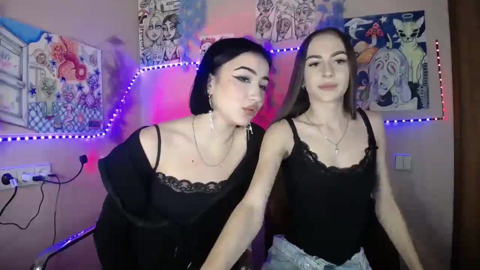 Gallery image thumbnail from Young_Evil's myfreecams stream on, 01/12/2026, 17:09 image 8 of 20