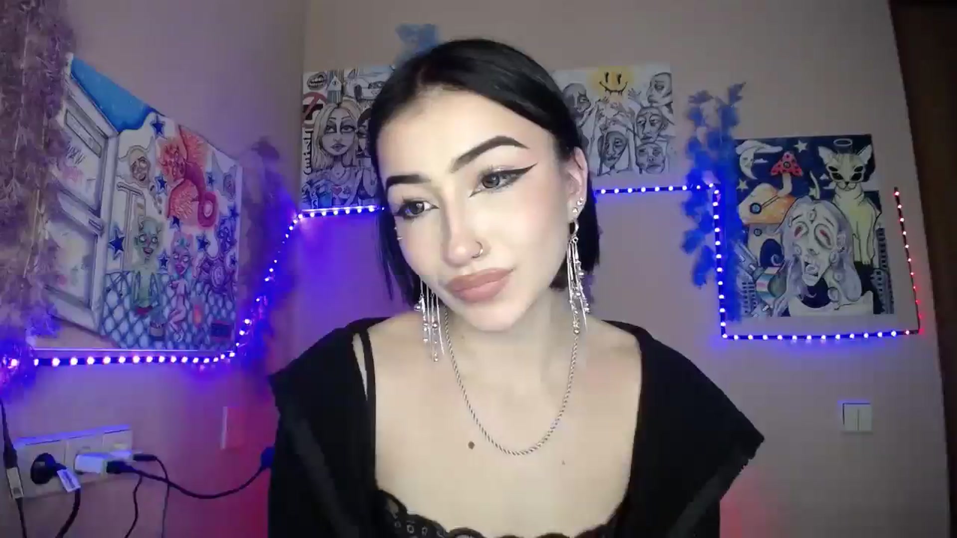 Gallery image thumbnail from Young_Evil's myfreecams stream on, 01/12/2026, 17:09 image 18 of 20