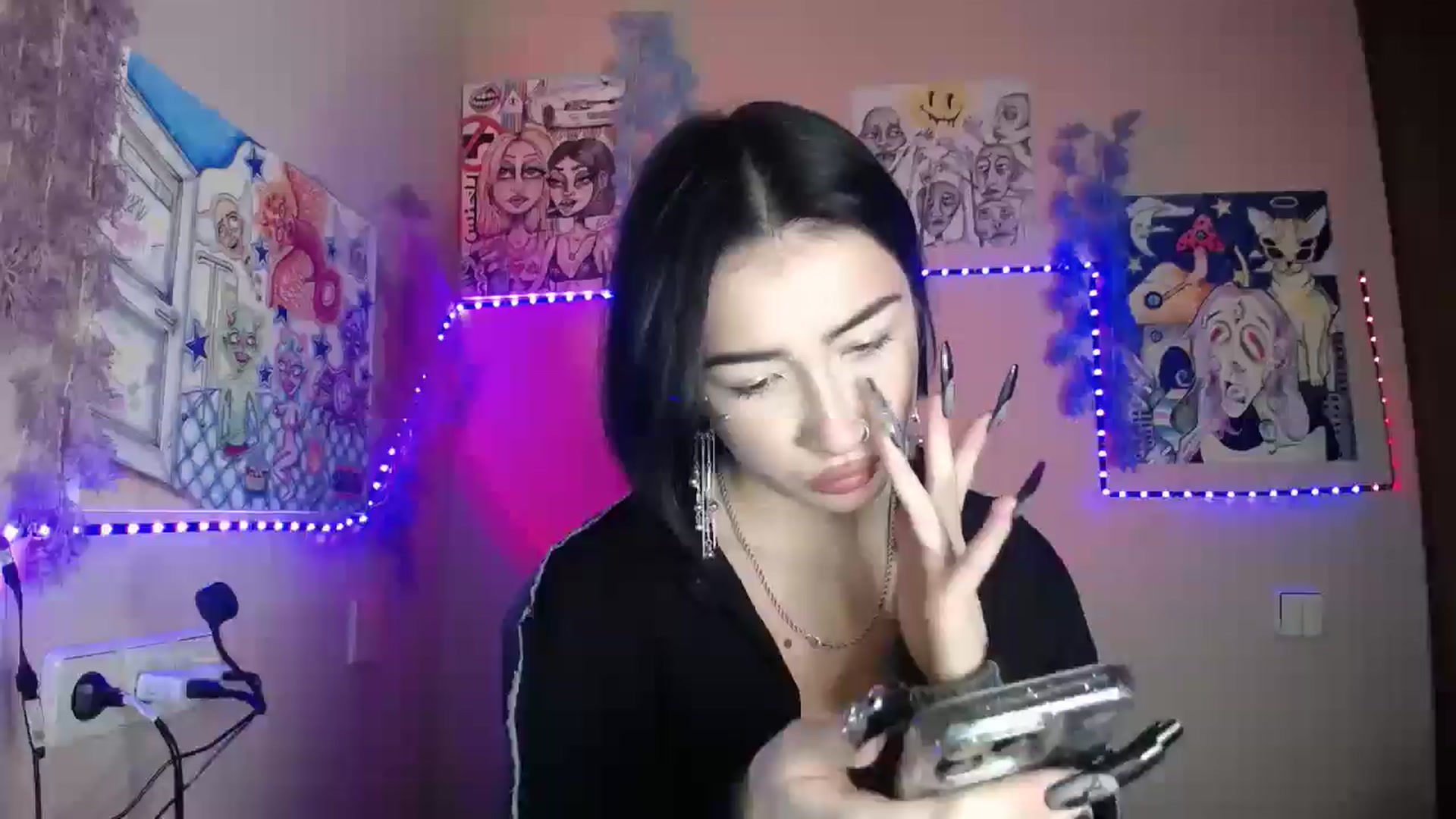 Gallery image thumbnail from Young_Evil's myfreecams stream on, 01/14/2026, 17:32 image 16 of 20