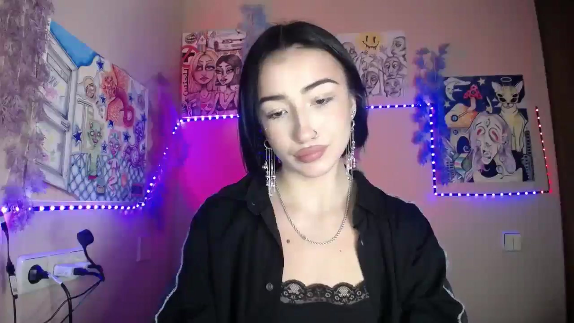 Gallery image thumbnail from Young_Evil's myfreecams stream on, 01/14/2026, 17:32 image 7 of 20