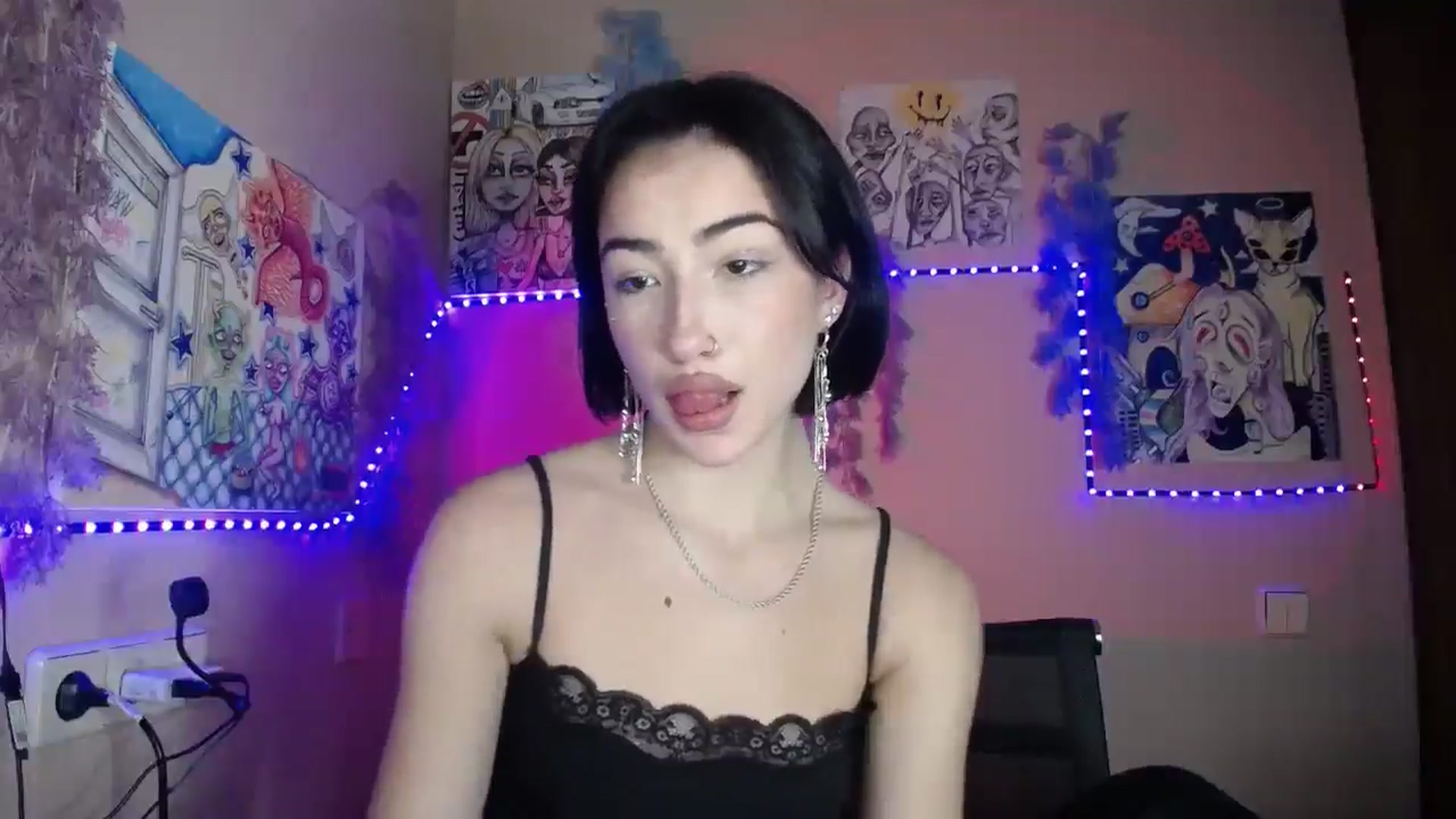 Gallery image thumbnail from Young_Evil's myfreecams stream on, 01/14/2026, 18:15 image 16 of 20