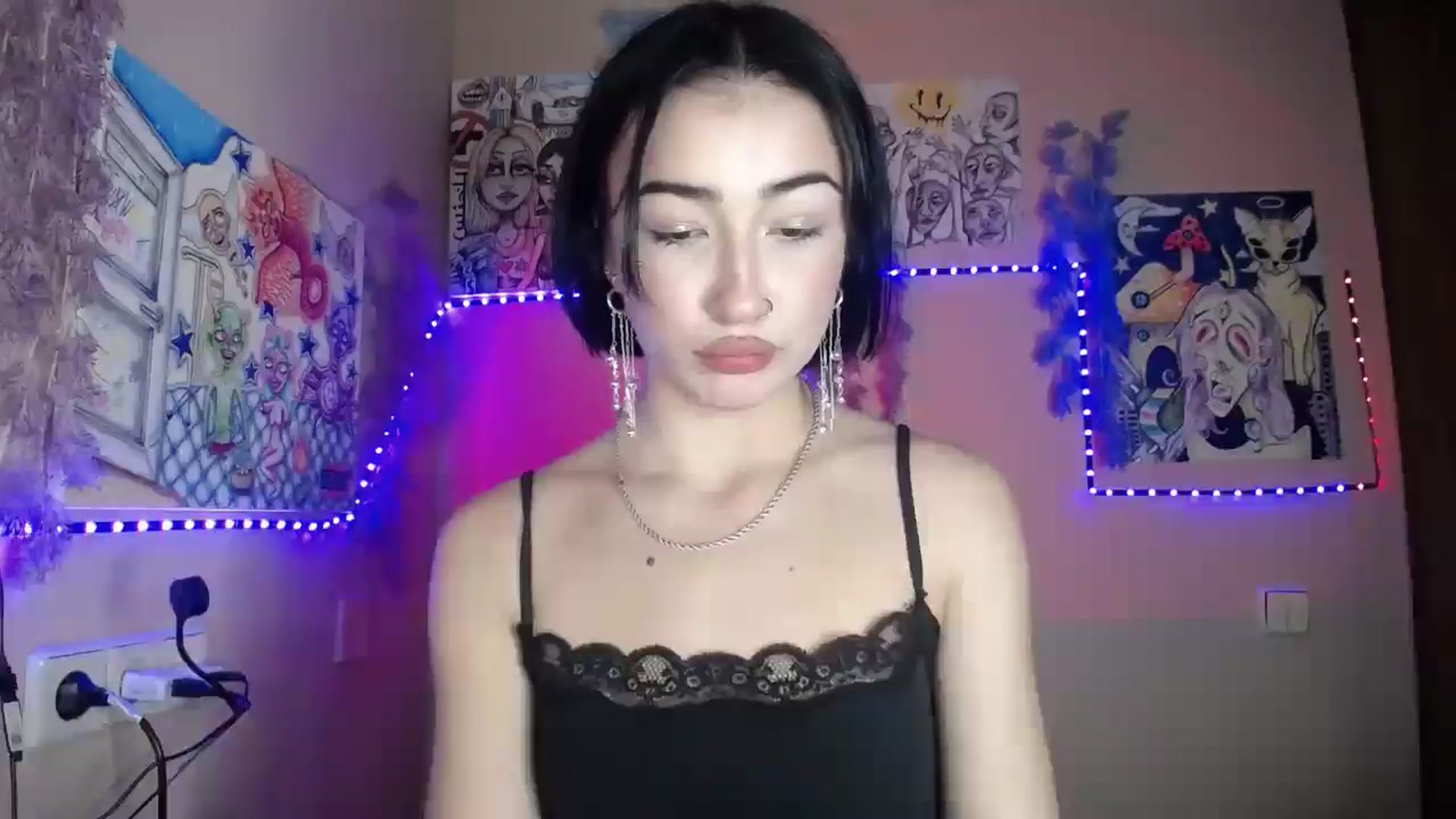 Gallery image thumbnail from Young_Evil's myfreecams stream on, 01/14/2026, 19:19 image 17 of 20