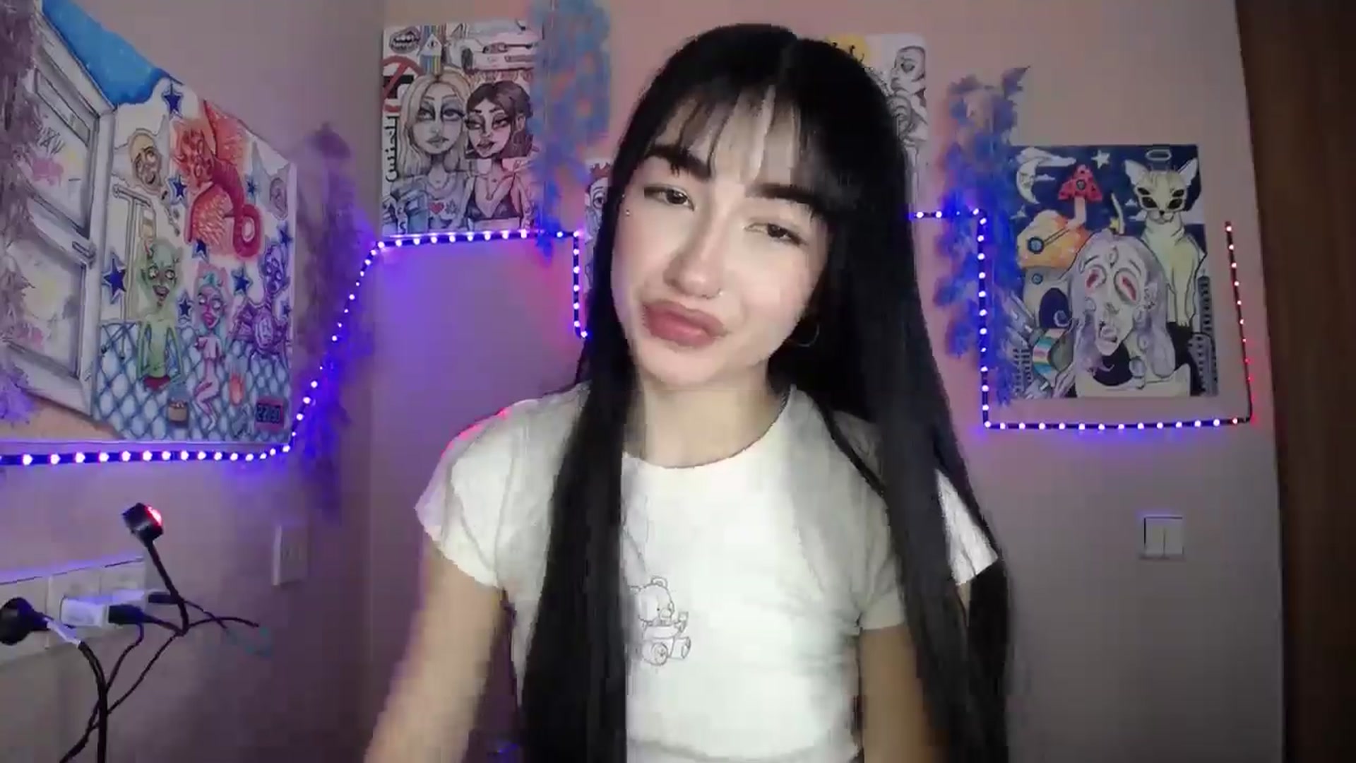 Gallery image thumbnail from Young_Evil's myfreecams stream on, 01/16/2026, 14:18 image 2 of 20