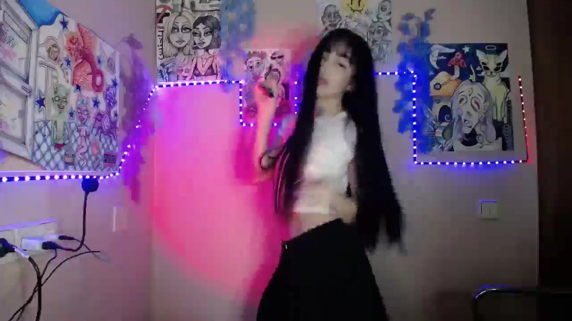 Gallery image thumbnail from Young_Evil's myfreecams stream on, 01/16/2026, 15:11 image 6 of 20
