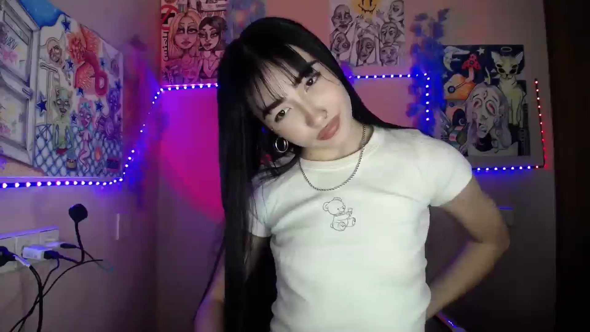 Gallery image thumbnail from Young_Evil's myfreecams stream on, 01/16/2026, 15:11 image 10 of 20