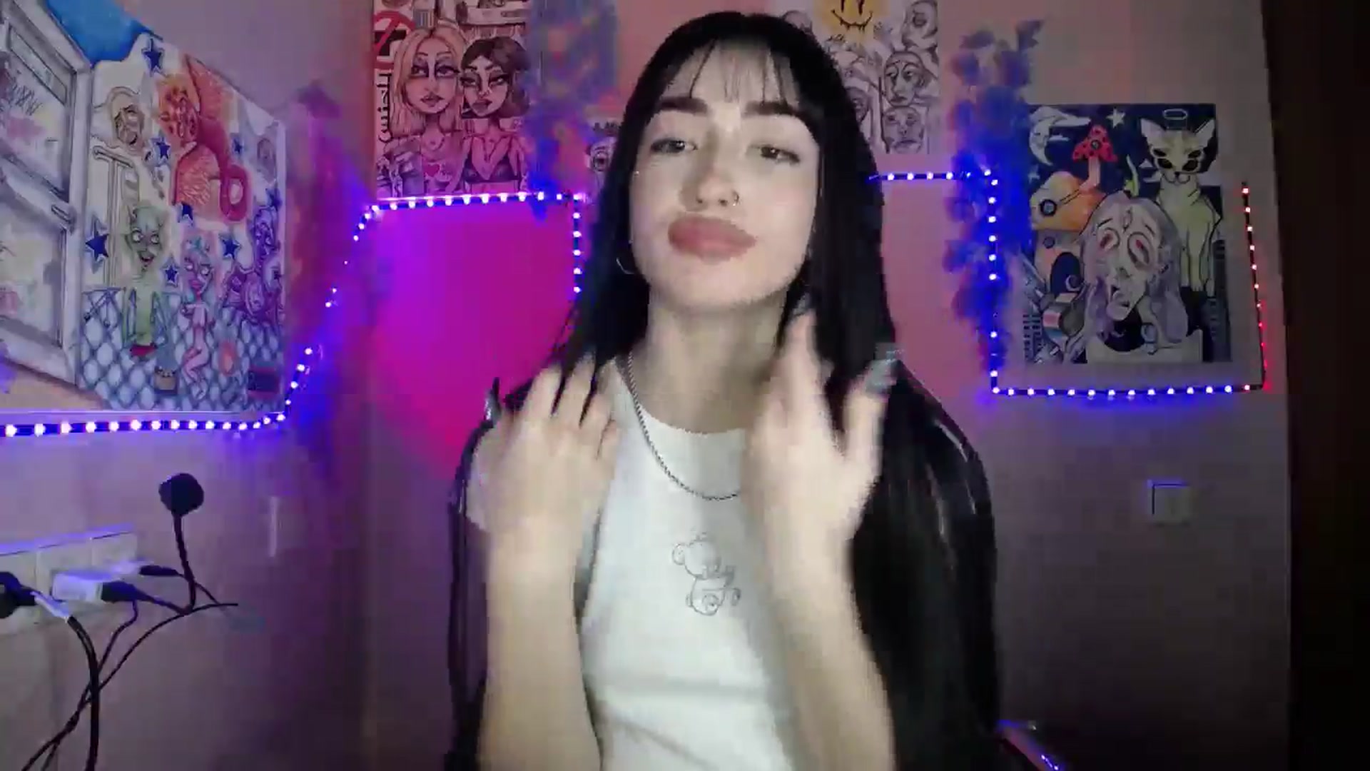 Gallery image thumbnail from Young_Evil's myfreecams stream on, 01/16/2026, 15:11 image 14 of 20