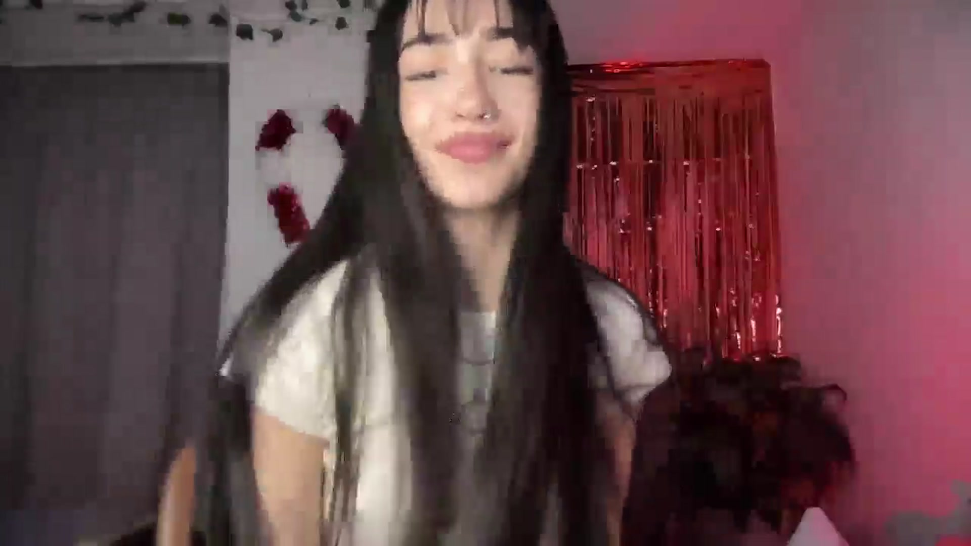Gallery image thumbnail from Young_Evil's myfreecams stream on, 01/16/2026, 19:06 image 16 of 20