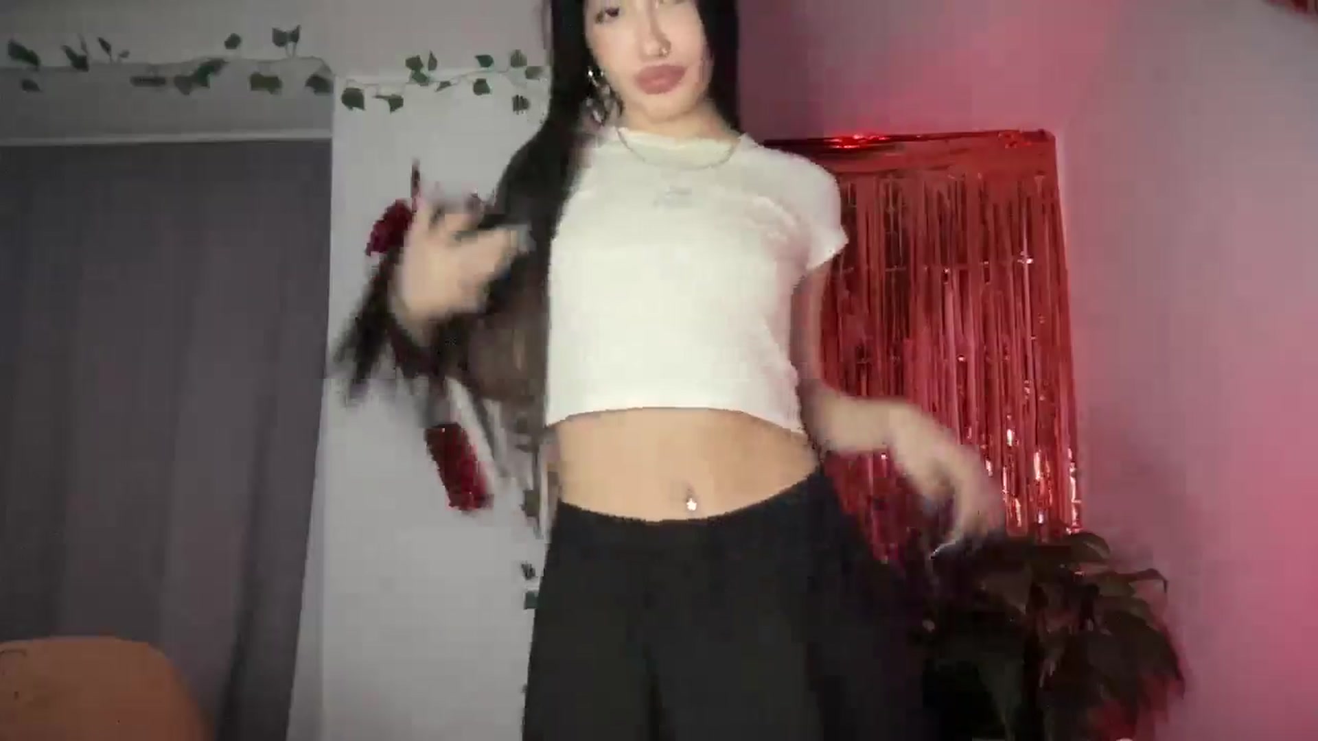 Gallery image thumbnail from Young_Evil's myfreecams stream on, 01/16/2026, 19:22 image 13 of 20