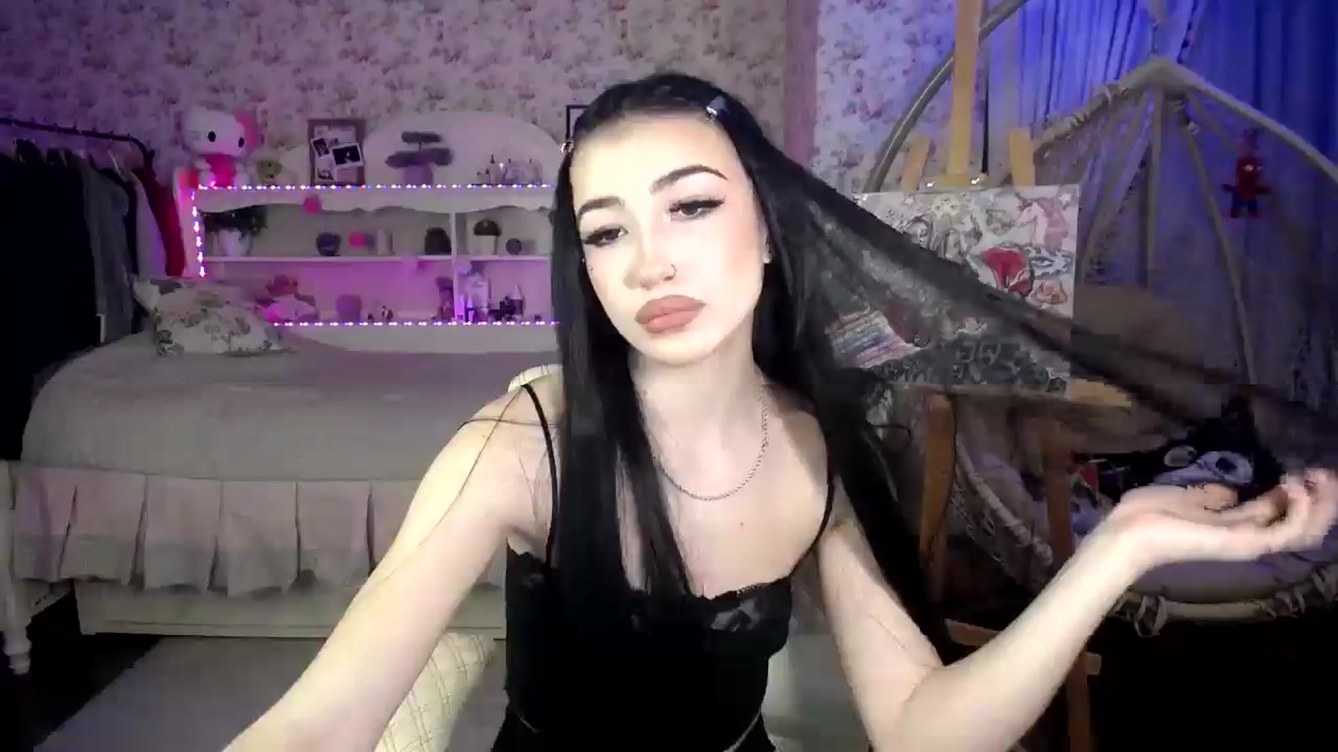 Gallery image thumbnail from Young_Evil's myfreecams stream on, 01/22/2026, 17:54 image 8 of 20