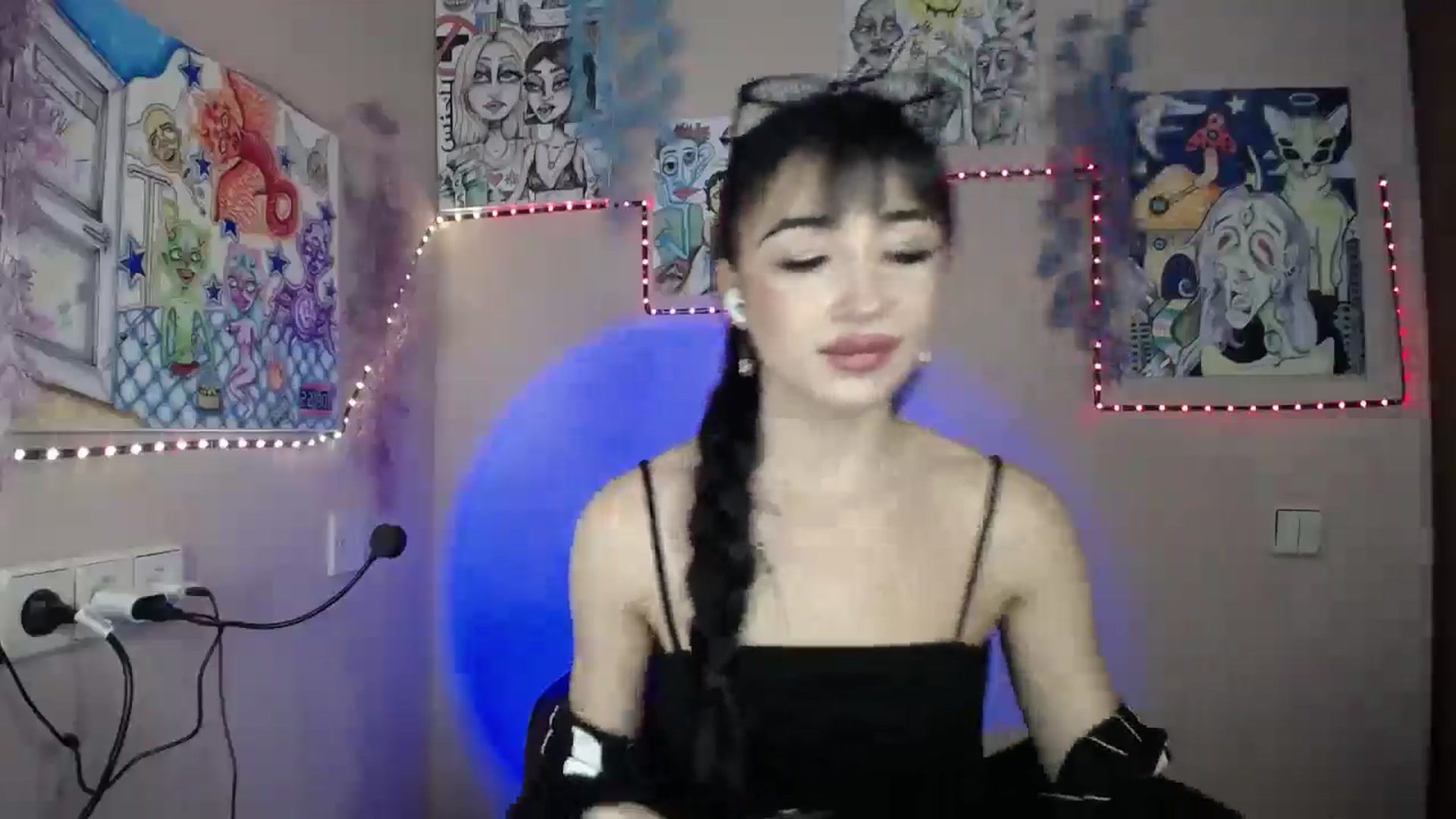 Gallery image thumbnail from Young_Evil's myfreecams stream on, 02/13/2026, 14:56 image 4 of 20