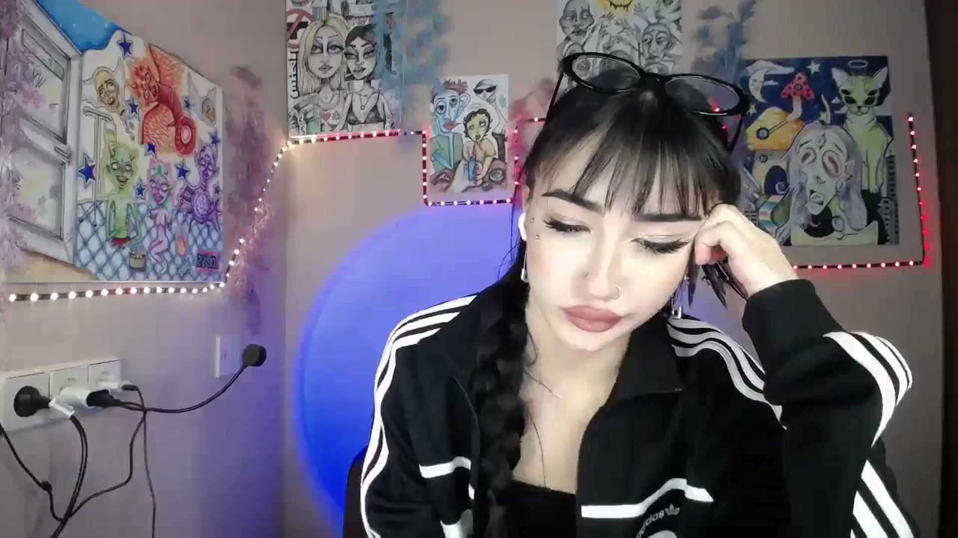 Gallery image thumbnail from Young_Evil's myfreecams stream on, 02/13/2026, 14:56 image 16 of 20