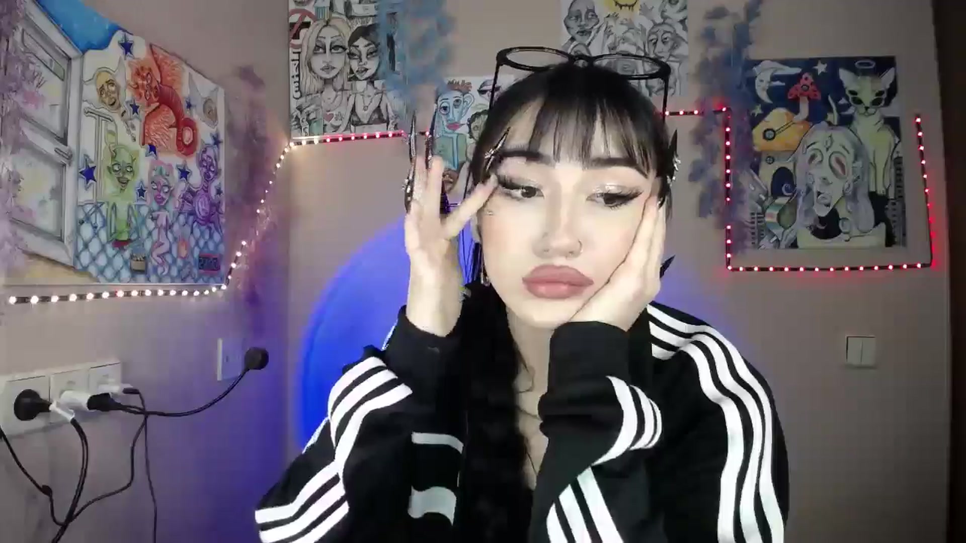 Gallery image thumbnail from Young_Evil's myfreecams stream on, 02/13/2026, 14:56 image 17 of 20