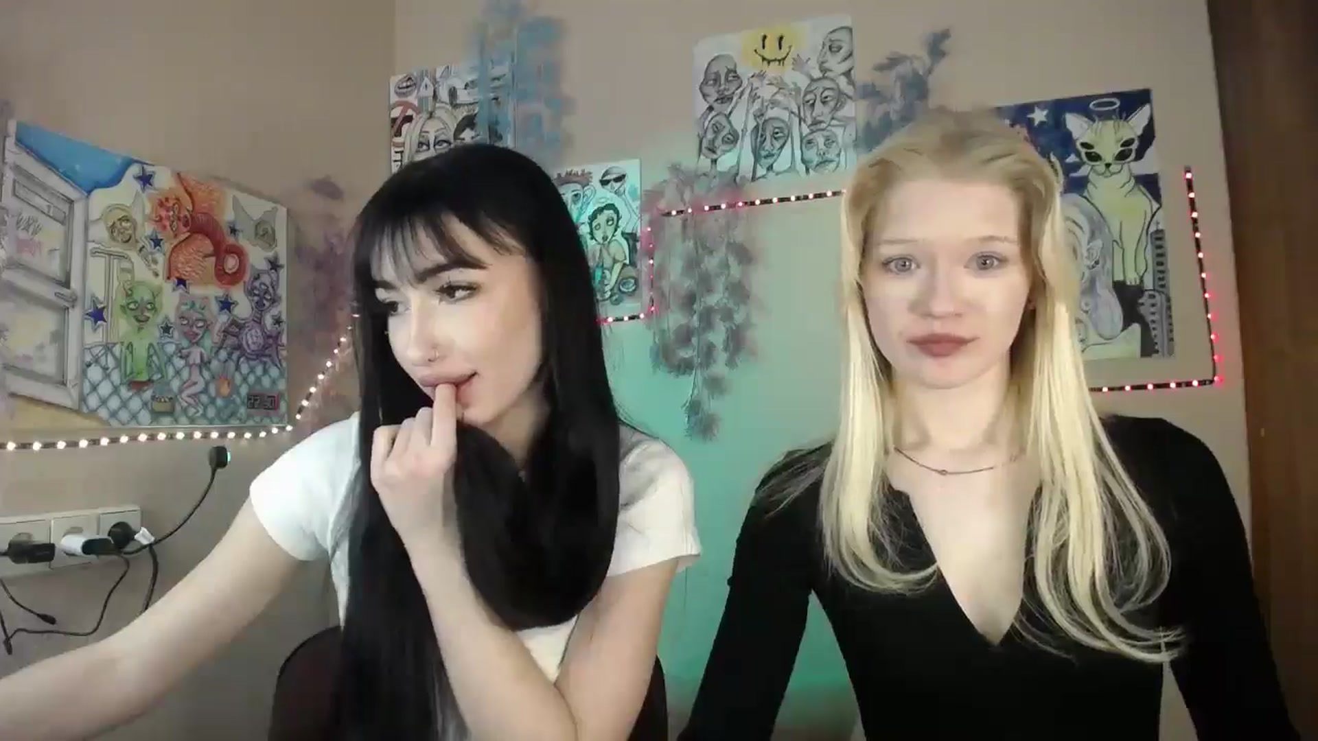 Gallery image thumbnail from Young_Evil's myfreecams stream on, 02/16/2026, 18:40 image 16 of 20